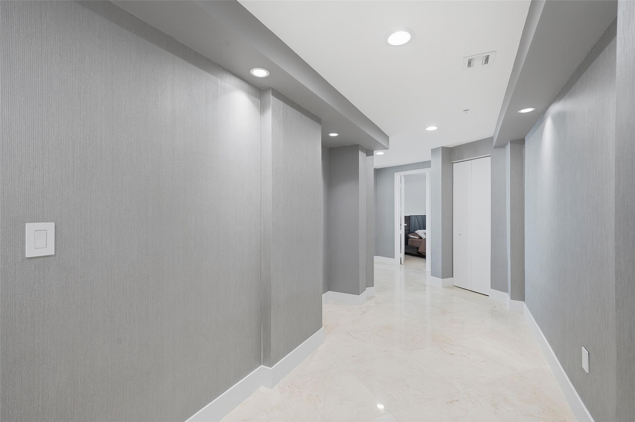 3030 NE 188th #408, Aventura FL 33180