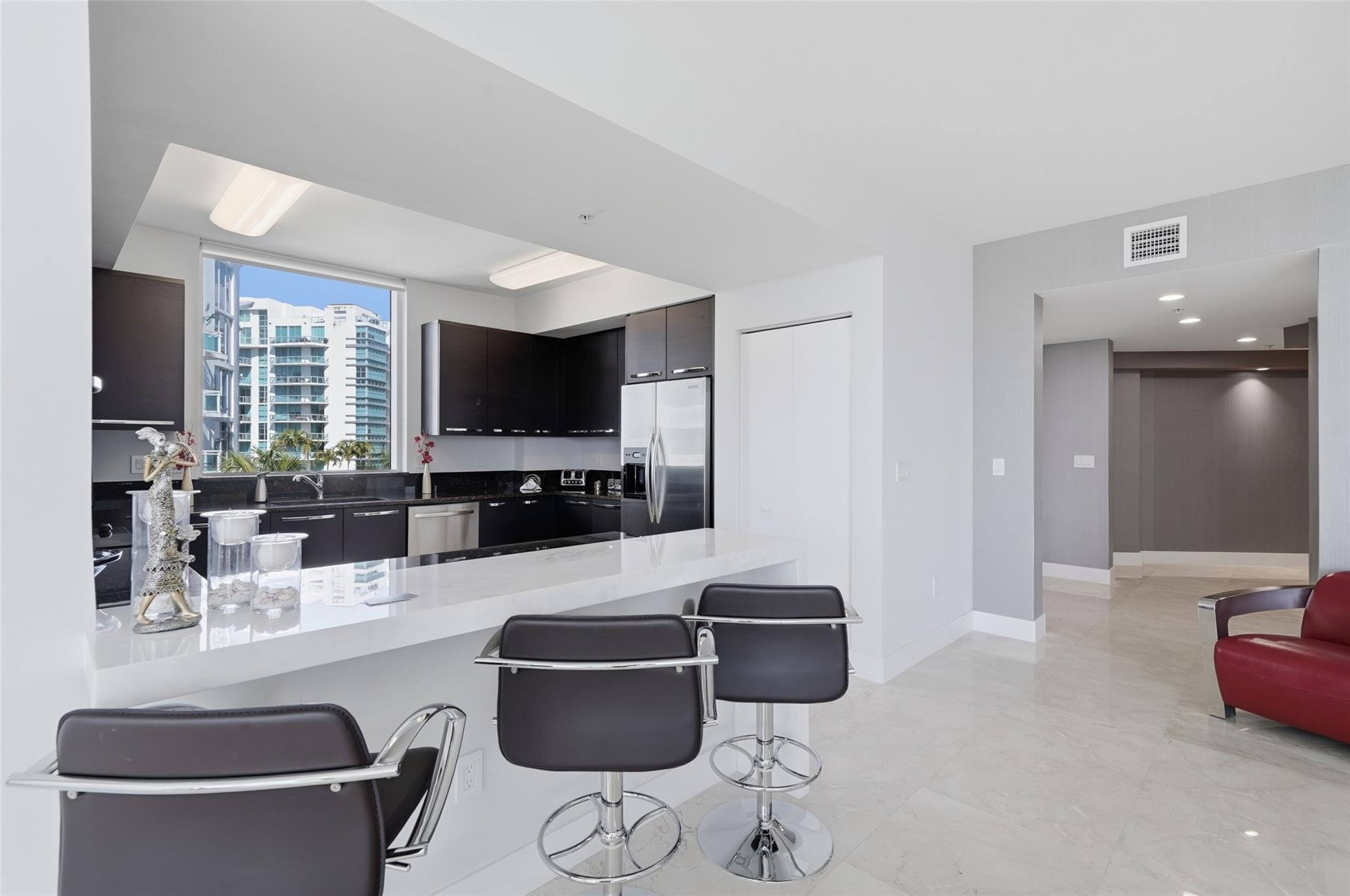 3030 NE 188th #408, Aventura FL 33180