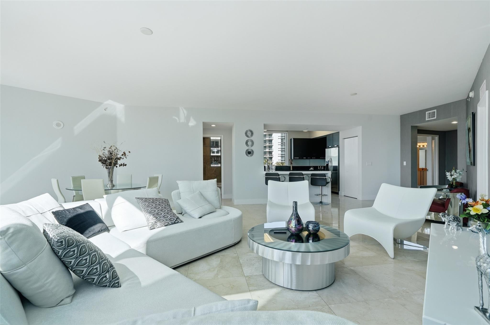 3030 NE 188th #408, Aventura FL 33180
