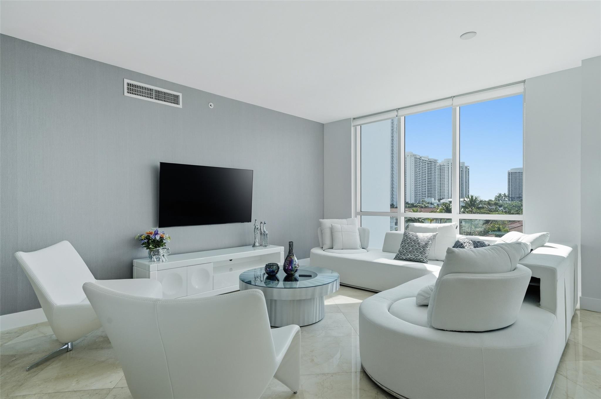 3030 NE 188th #408, Aventura FL 33180