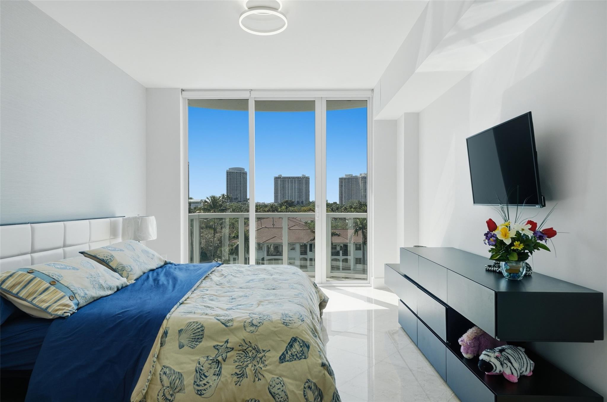 3030 NE 188th #408, Aventura FL 33180
