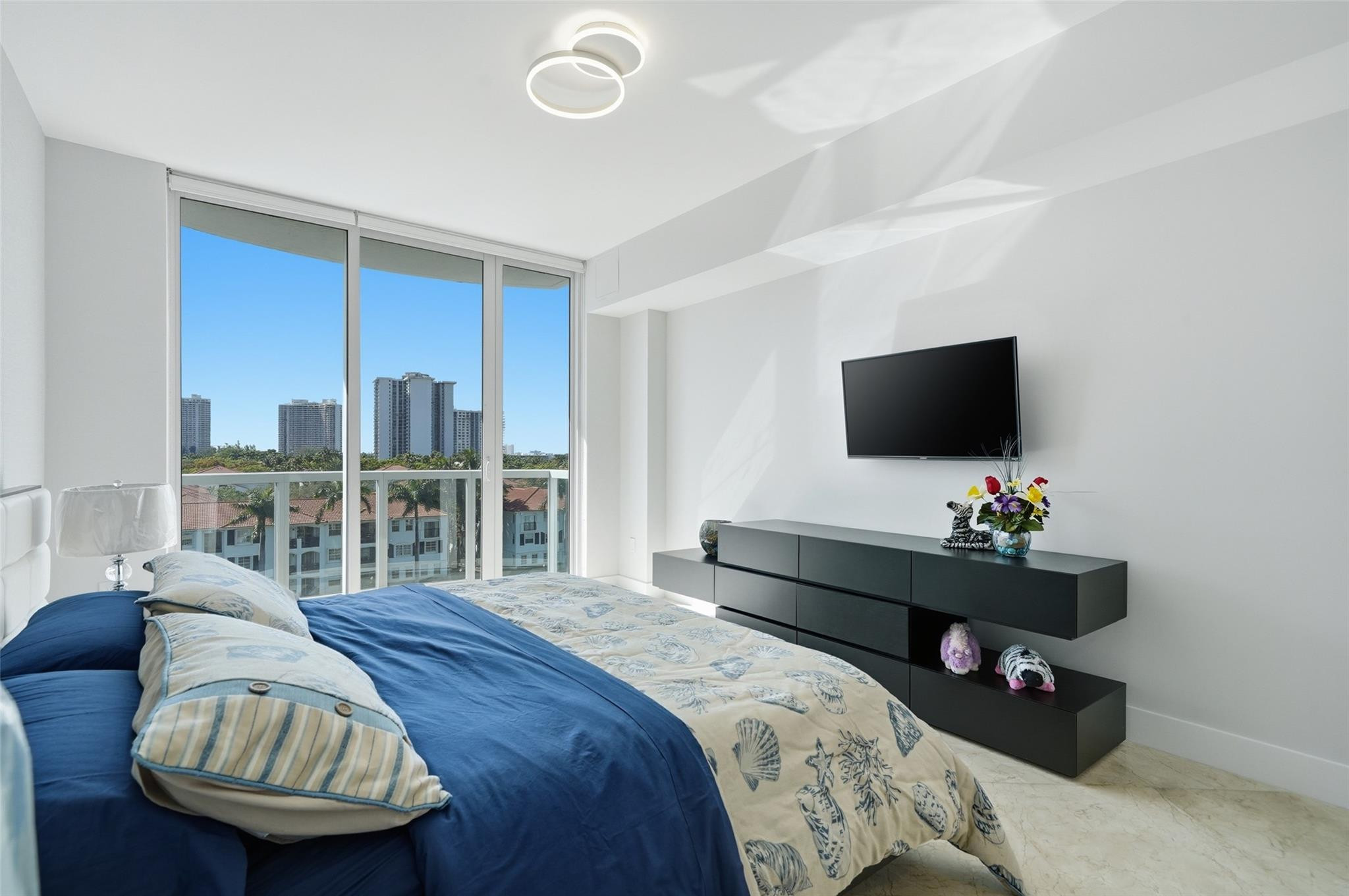 3030 NE 188th #408, Aventura FL 33180