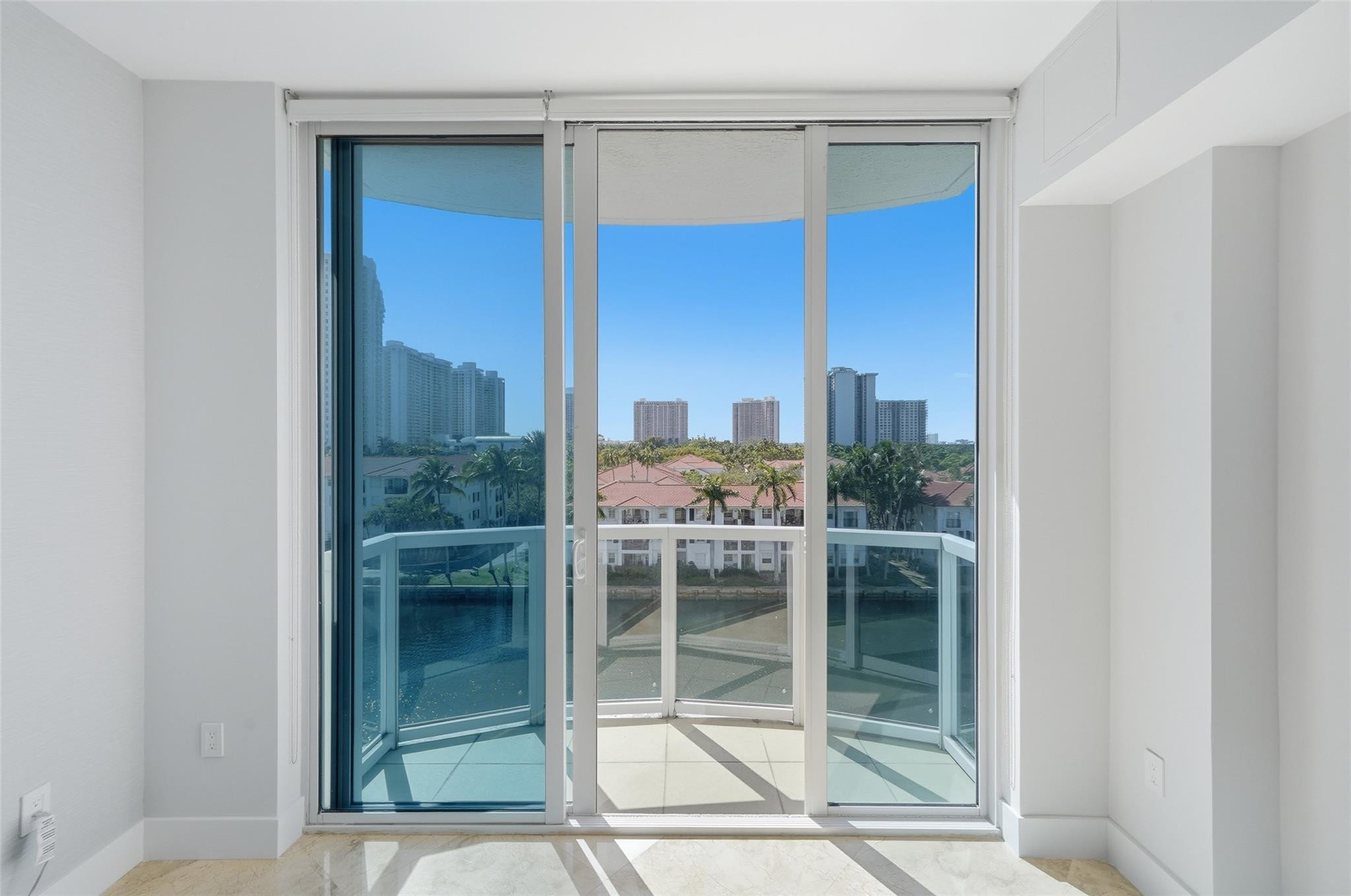 3030 NE 188th #408, Aventura FL 33180
