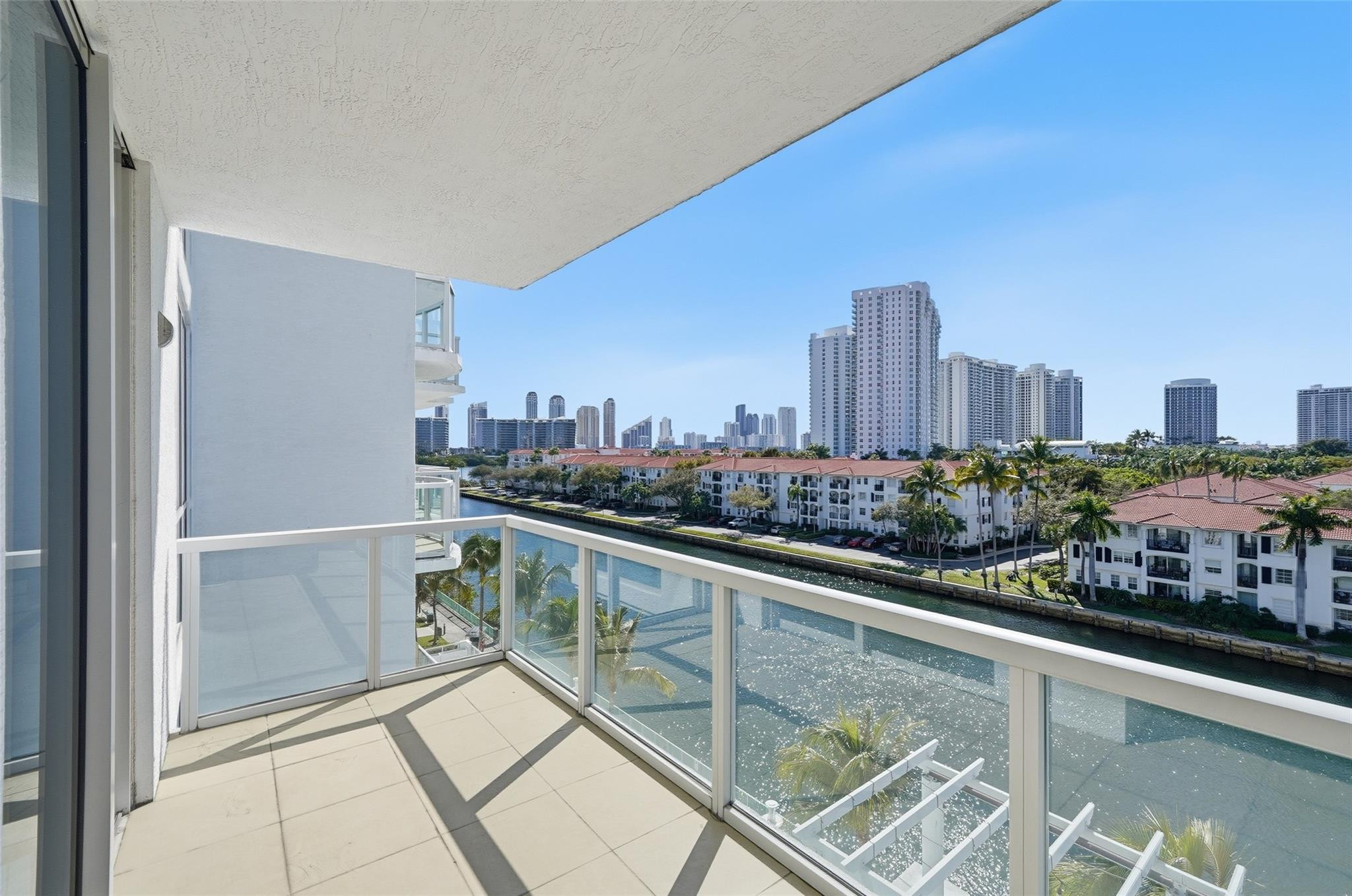 3030 NE 188th #408, Aventura FL 33180