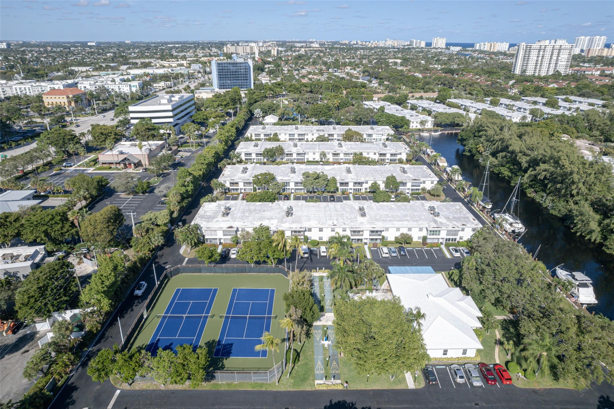 6253 Bay Club #1, Fort Lauderdale FL 33308