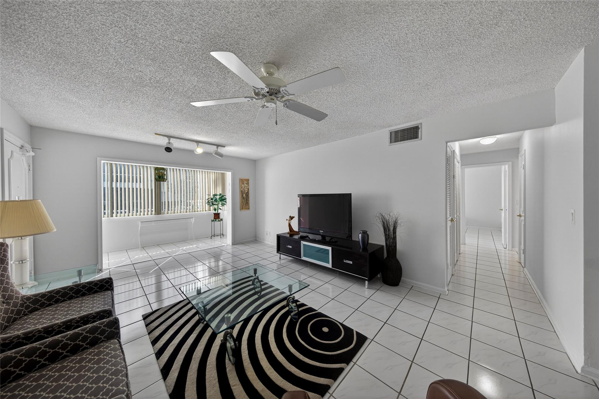 6253 Bay Club #1, Fort Lauderdale FL 33308