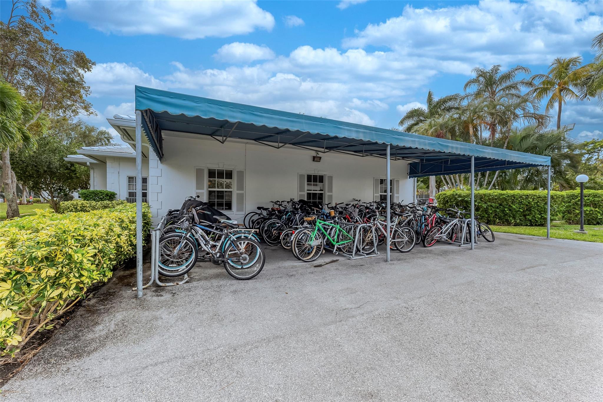 6253 Bay Club #1, Fort Lauderdale FL 33308