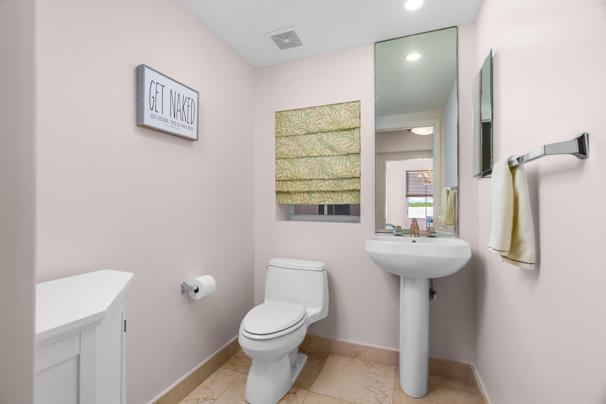 2051 SE 3rd #307, Deerfield Beach FL 33441