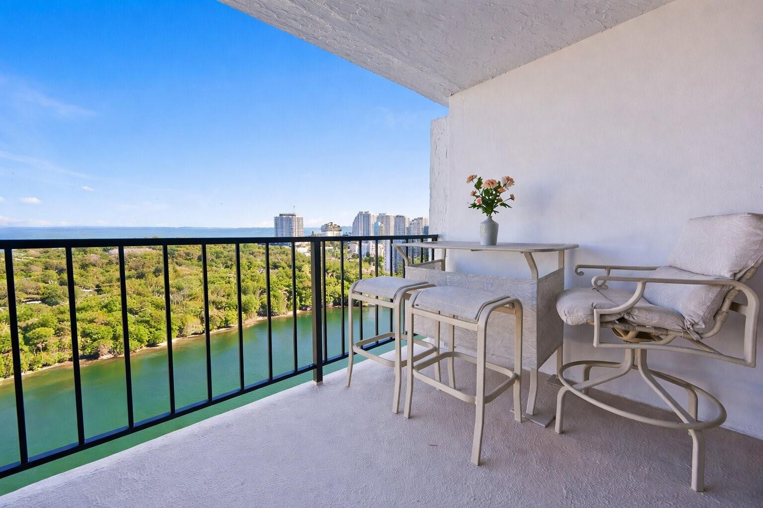 936 Intracoastal #19F, Fort Lauderdale FL 33304