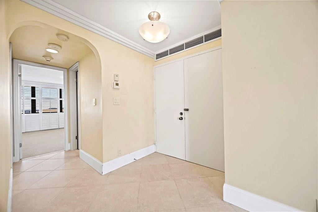 936 Intracoastal #19F, Fort Lauderdale FL 33304