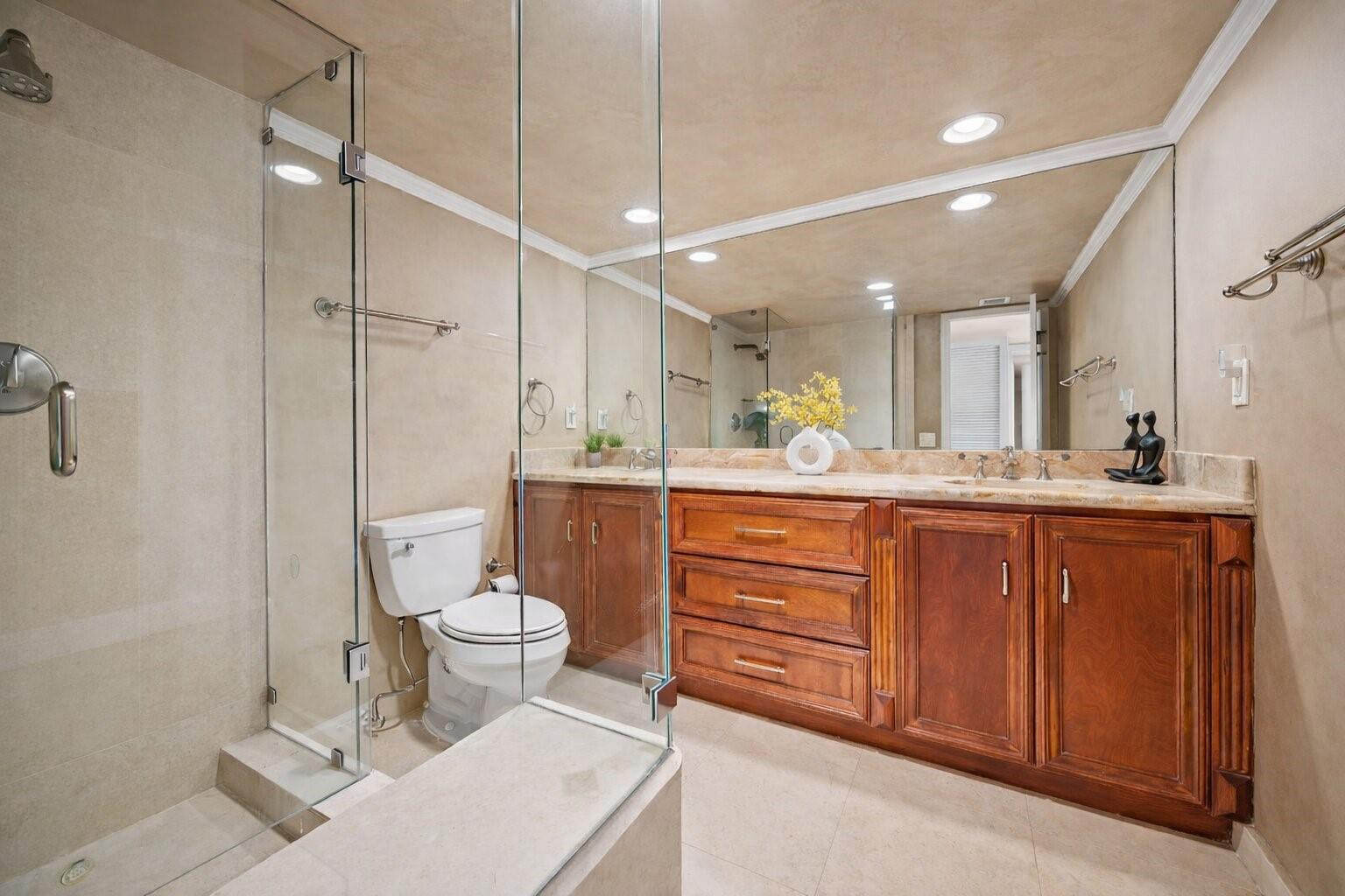 936 Intracoastal #19F, Fort Lauderdale FL 33304