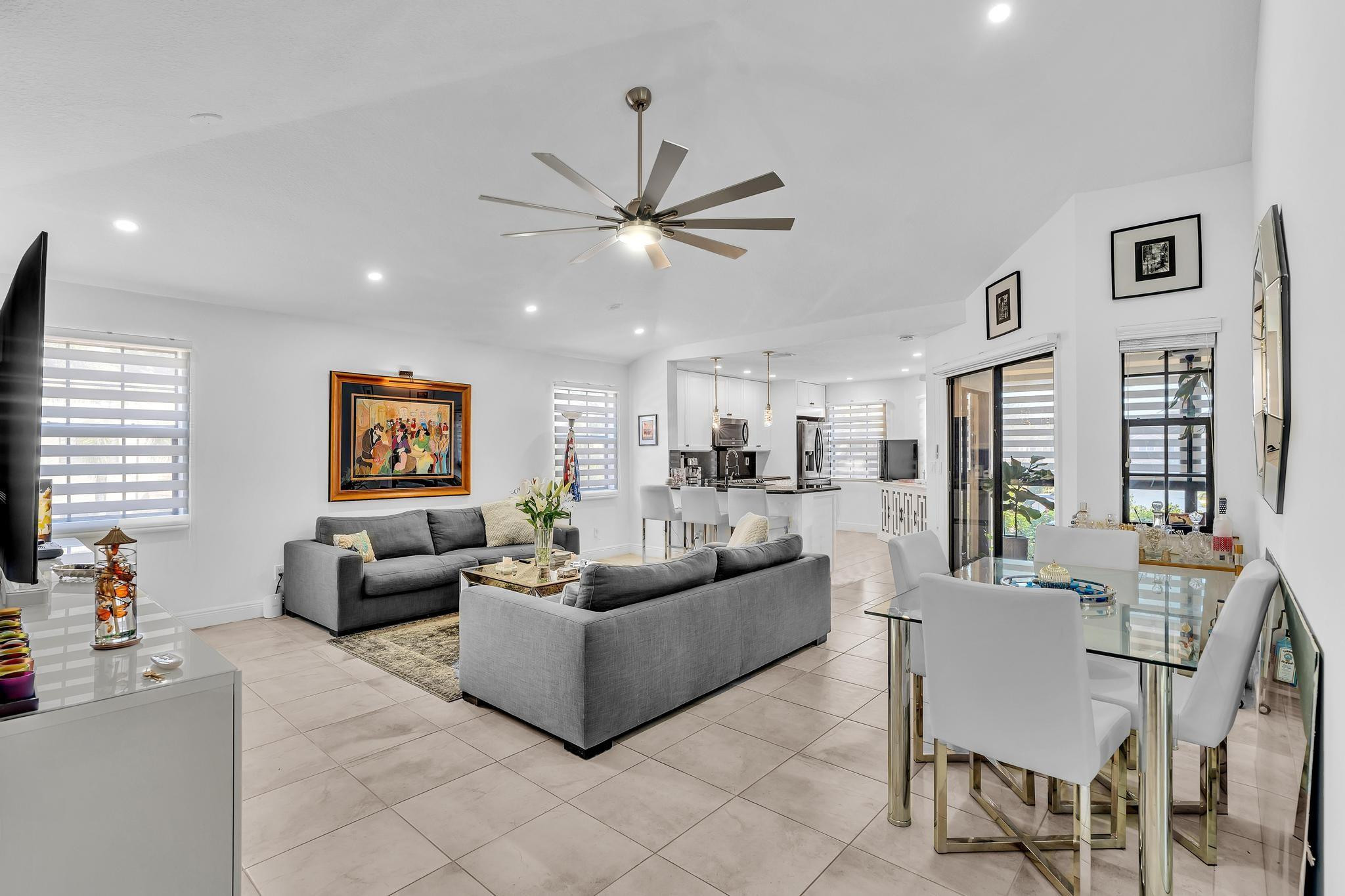 6666 Montego Bay #B, Boca Raton FL 33433