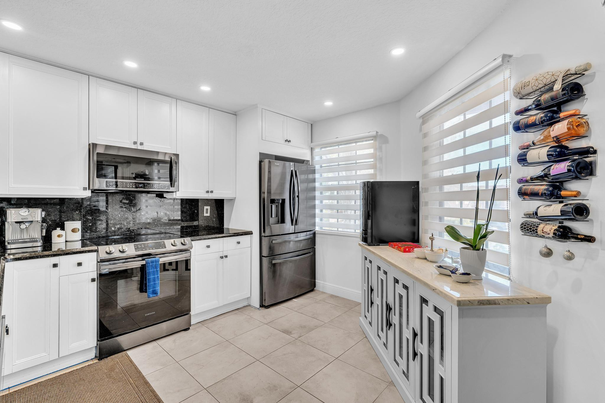 6666 Montego Bay #B, Boca Raton FL 33433