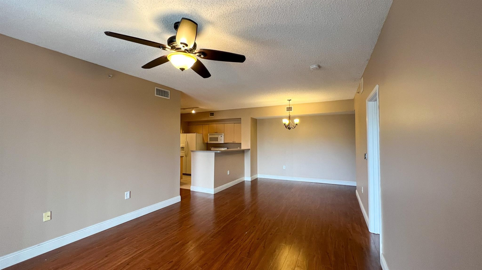 7950 N Nob Hill #203, Tamarac FL 33321
