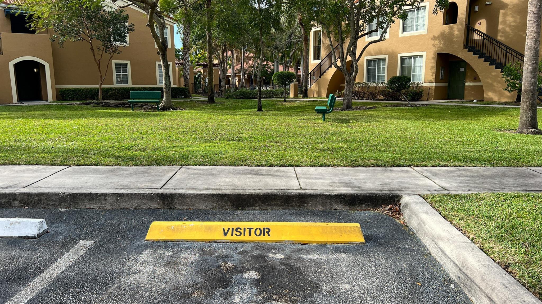 7950 N Nob Hill #203, Tamarac FL 33321