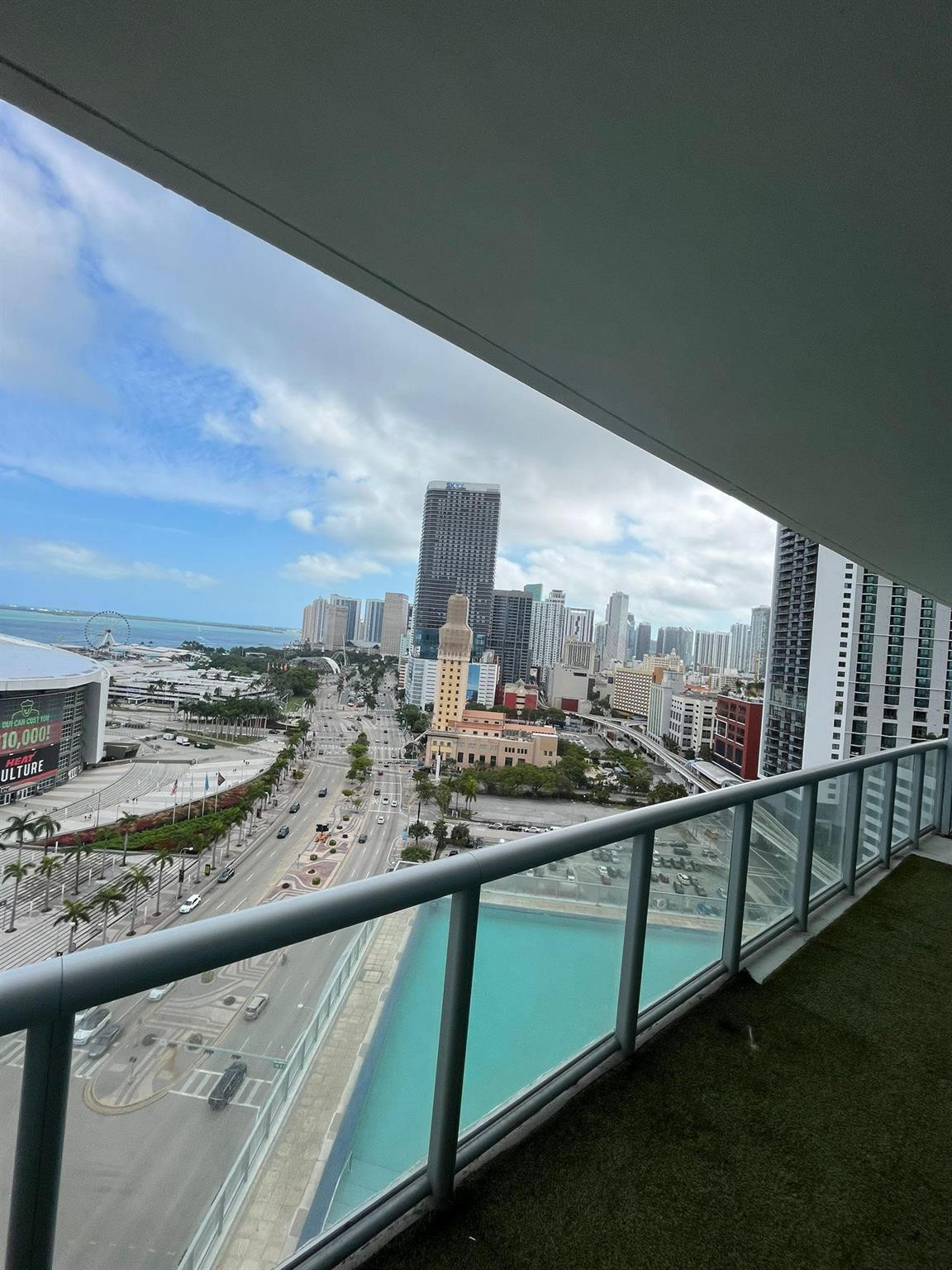 888 Biscayne #1807, Miami FL 33132