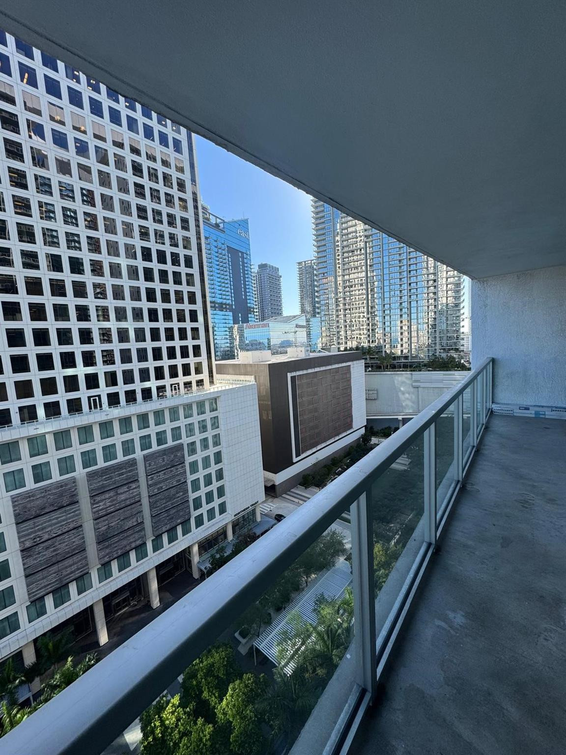 500 Brickell #1706, Miami FL 33131