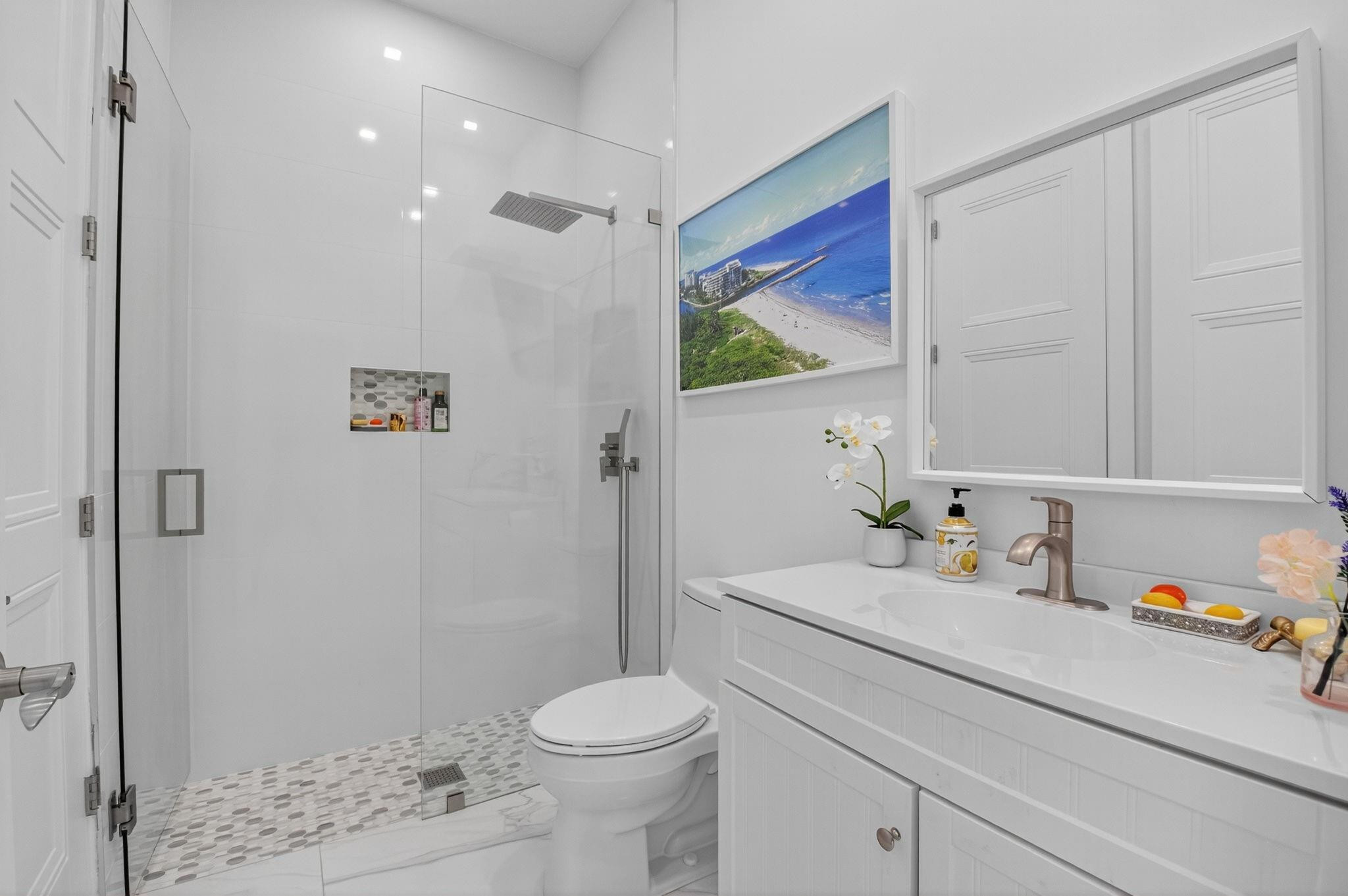 711 NE 6th, Boca Raton FL 33432