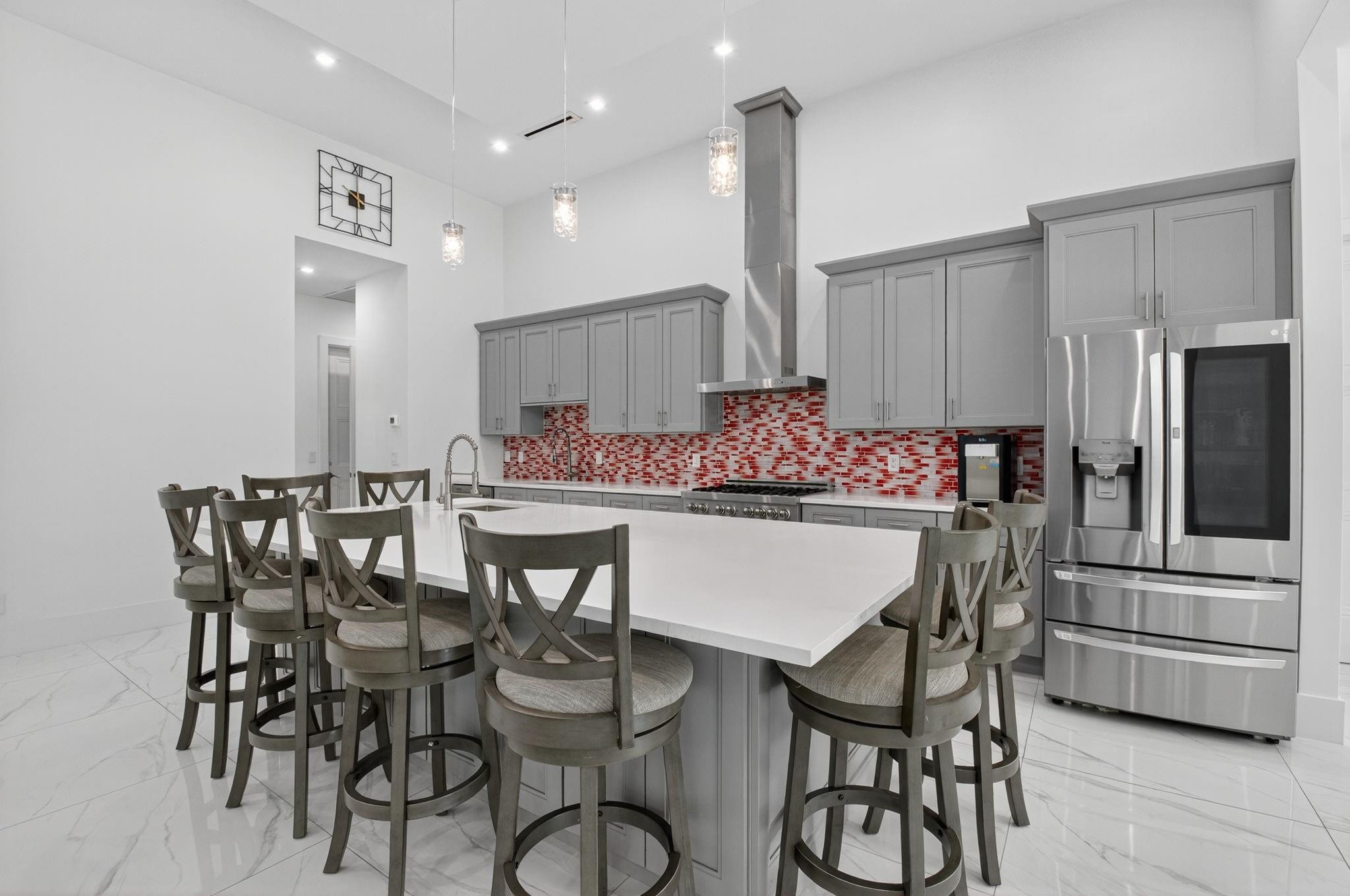 711 NE 6th, Boca Raton FL 33432