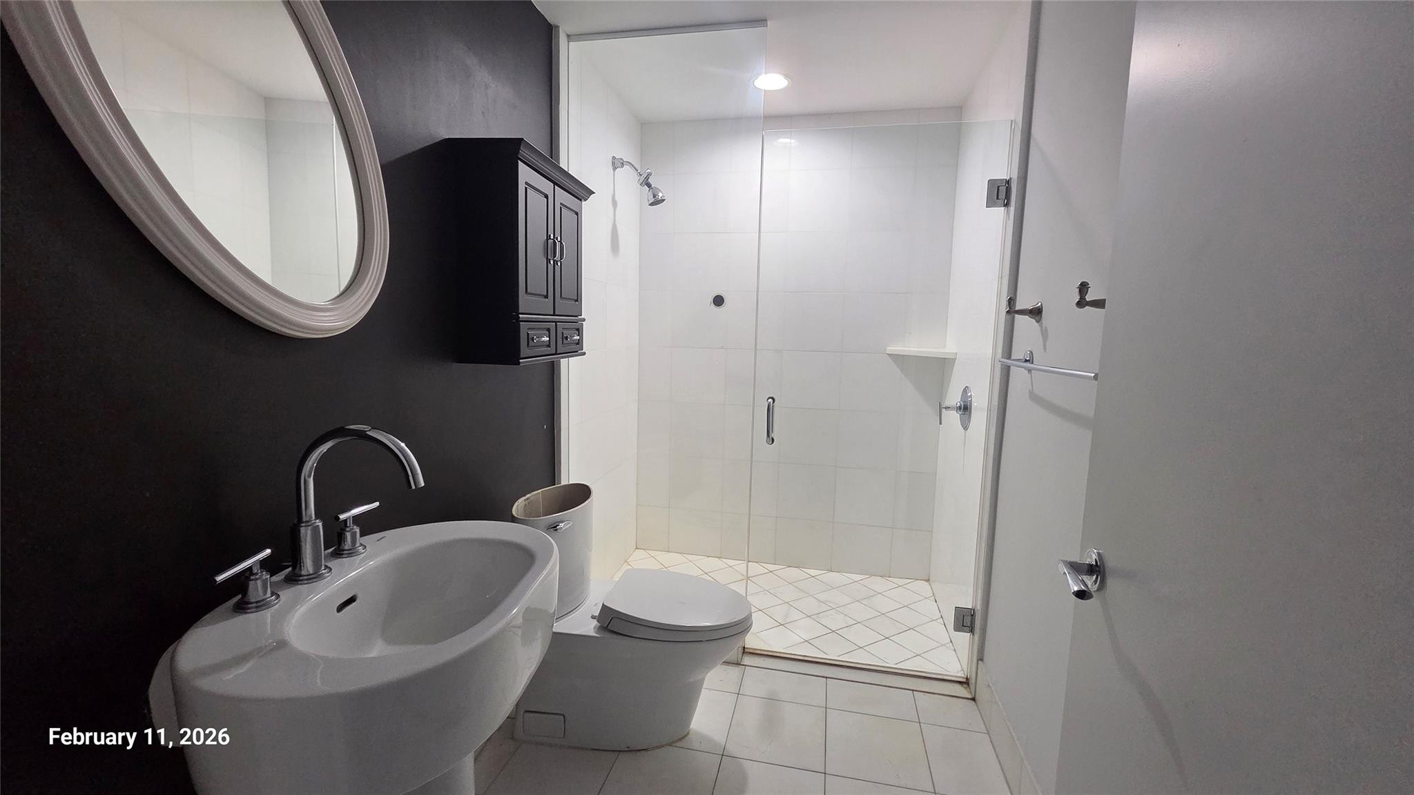 2950 NE 188th #110, Aventura FL 33180