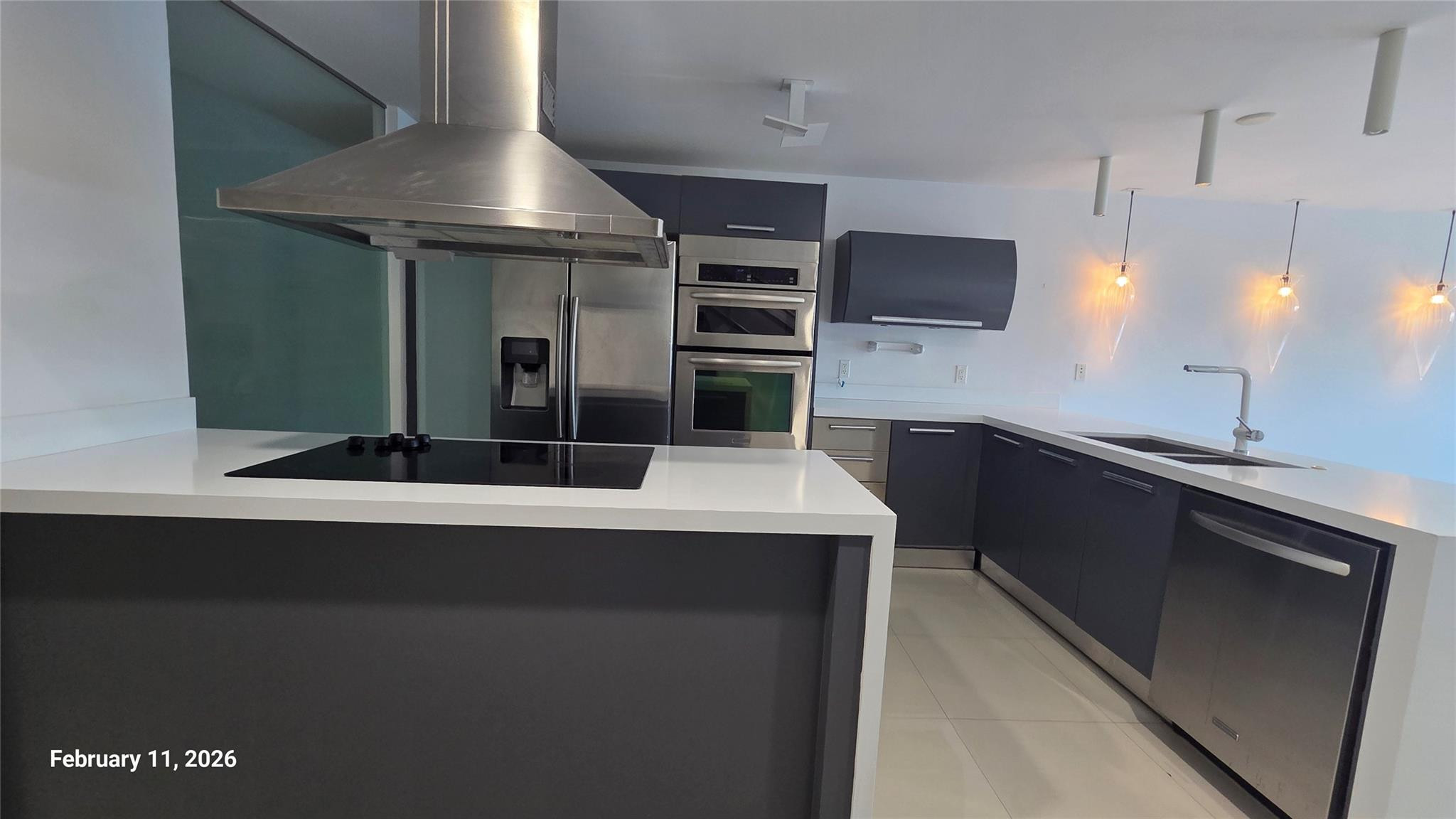 2950 NE 188th #110, Aventura FL 33180