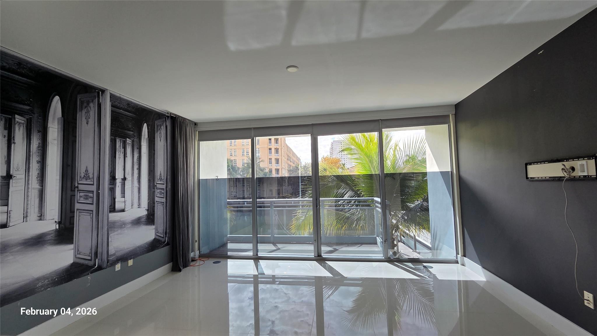 2950 NE 188th #110, Aventura FL 33180