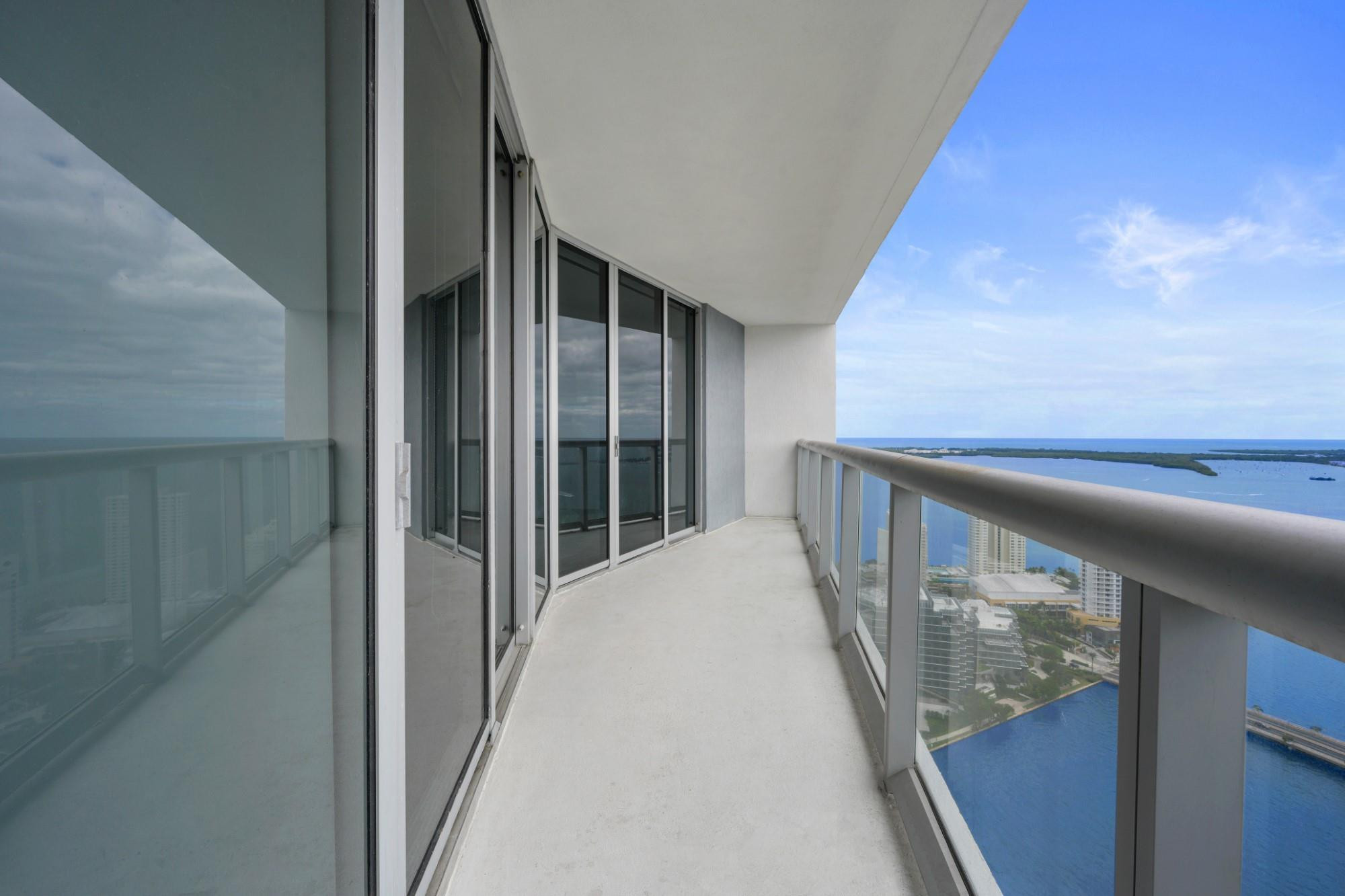 495 Brickell #4407, Miami FL 33131