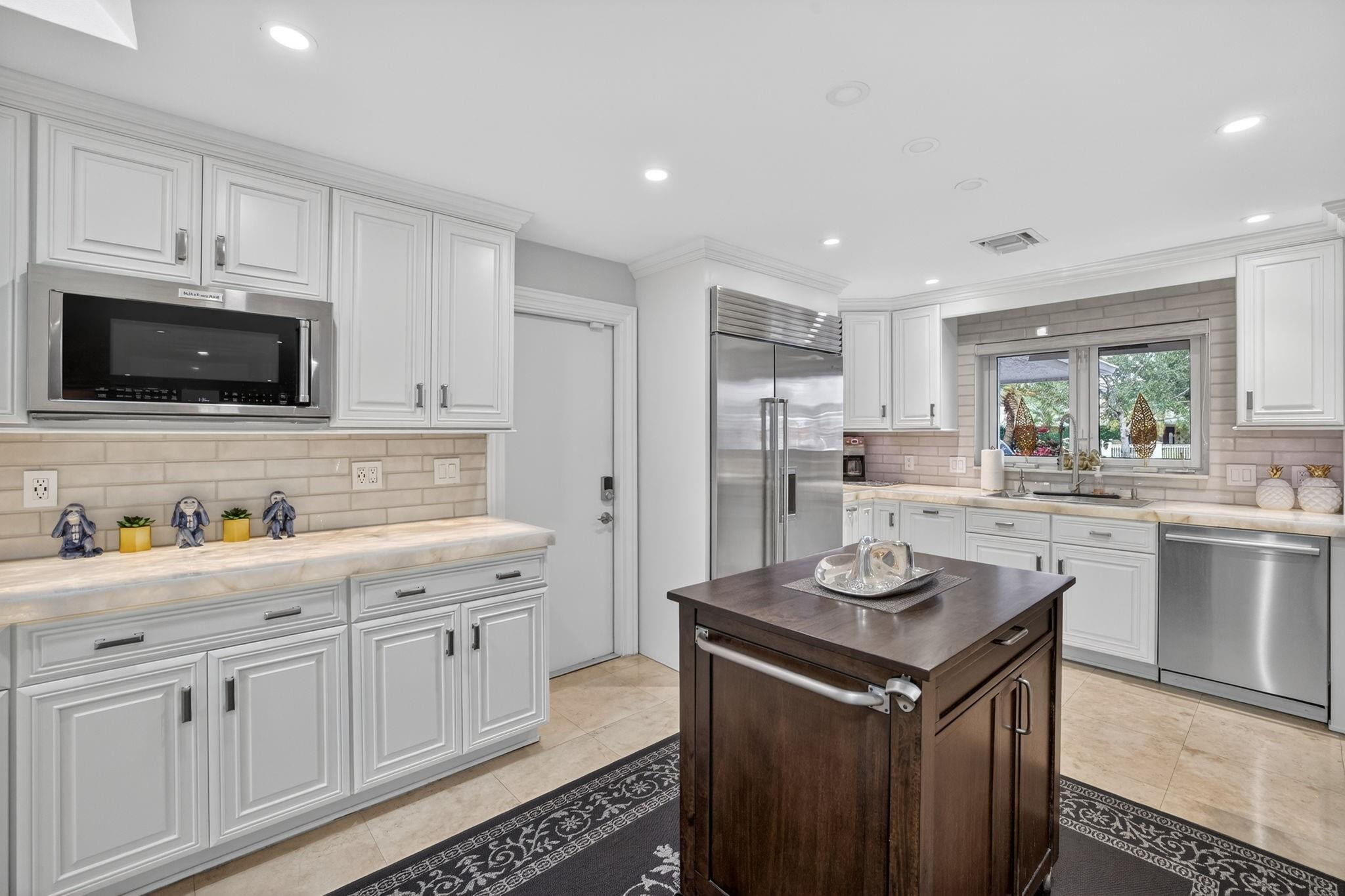 2644 NE 37th, Fort Lauderdale FL 33308
