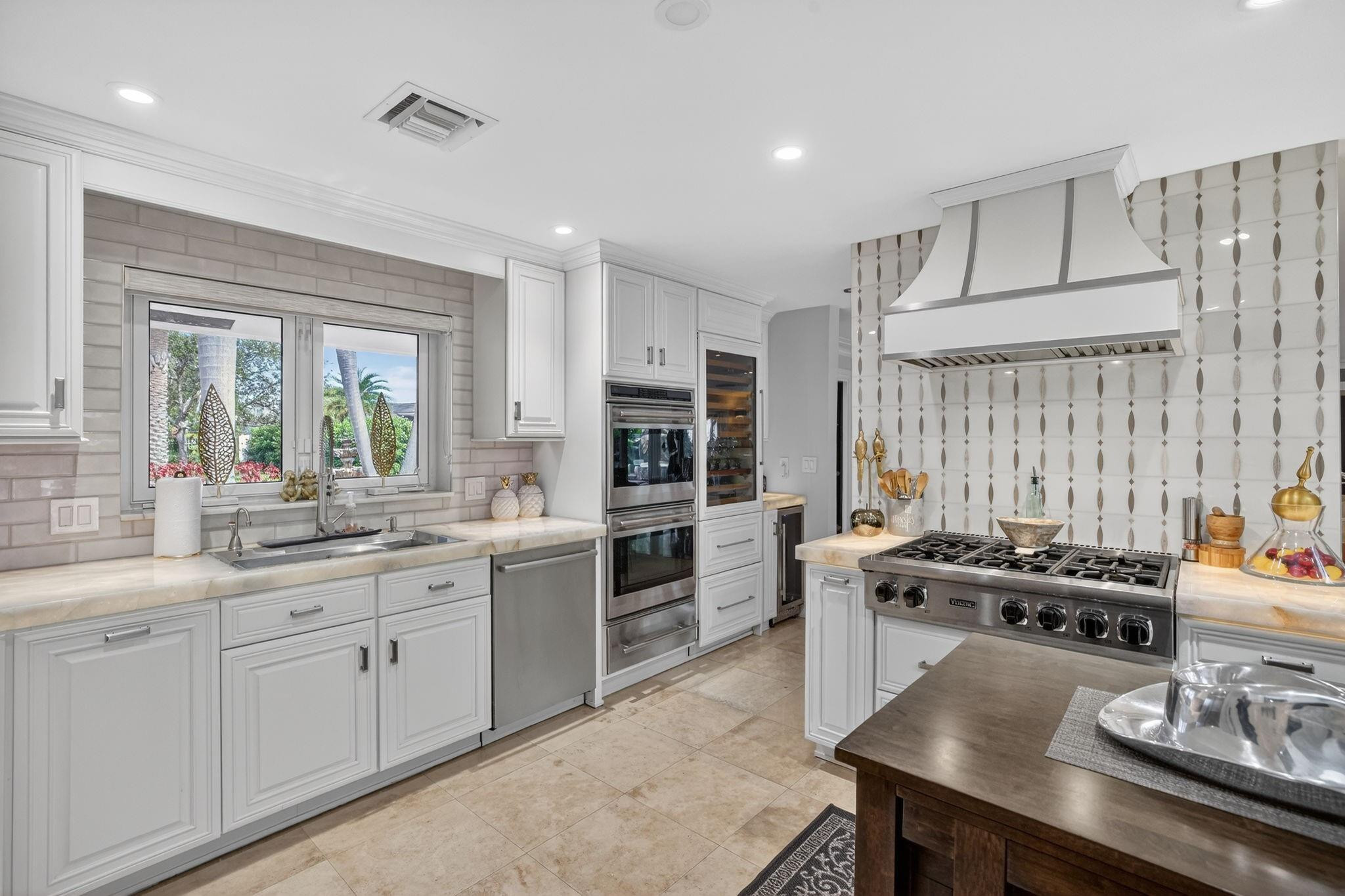 2644 NE 37th, Fort Lauderdale FL 33308