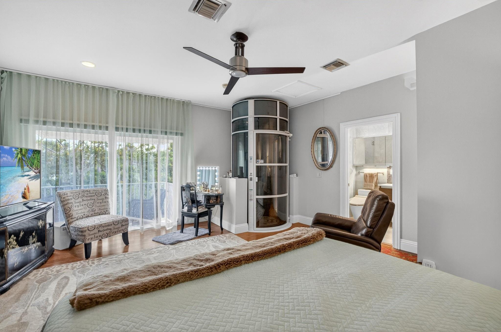 2644 NE 37th, Fort Lauderdale FL 33308