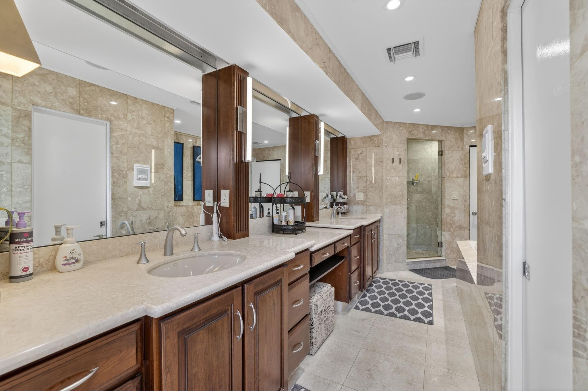 2644 NE 37th, Fort Lauderdale FL 33308