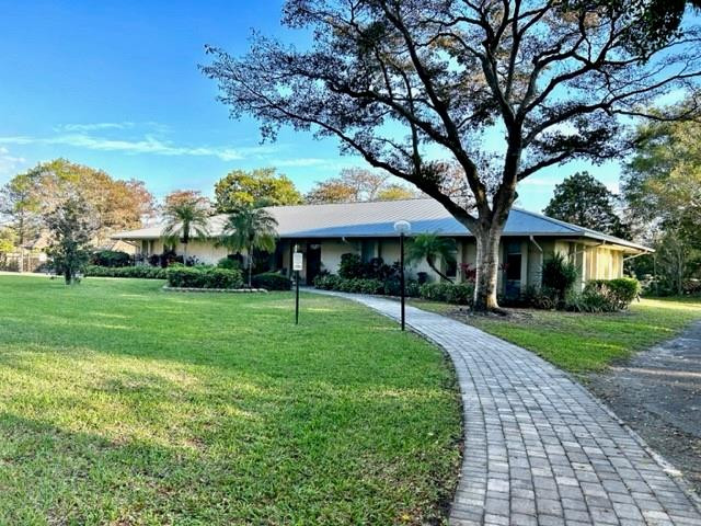 6100 NW 44th #302, Lauderhill FL 33319