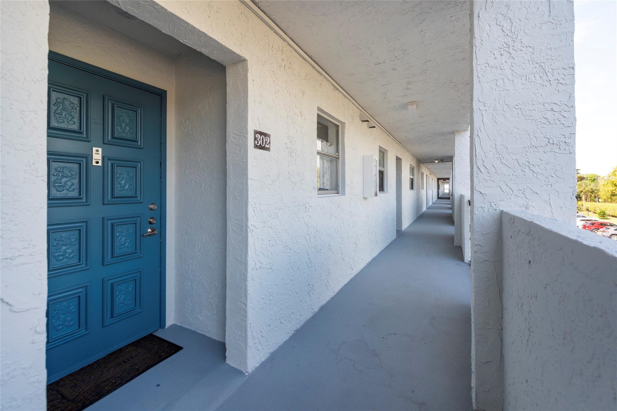 6100 NW 44th #302, Lauderhill FL 33319
