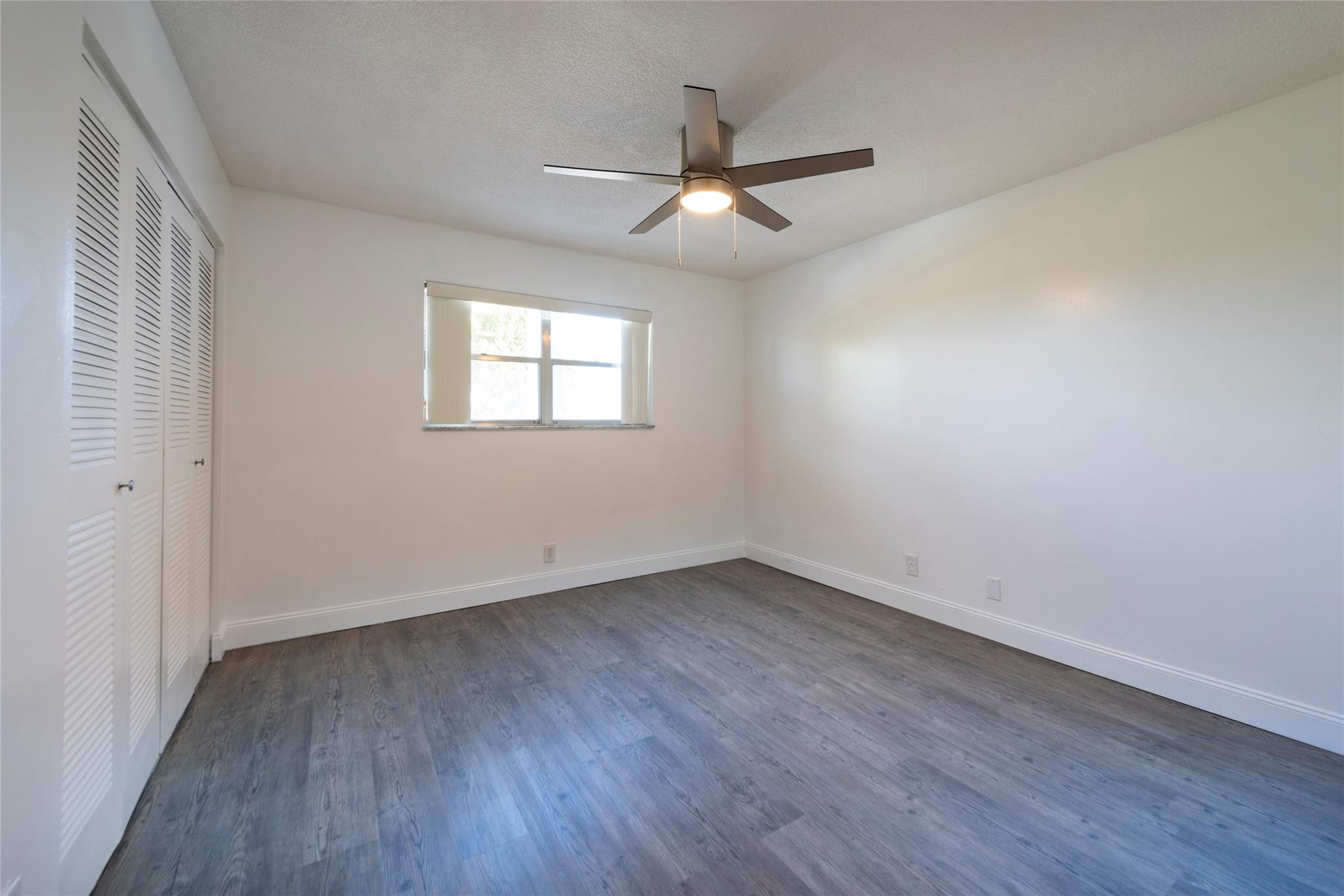 6100 NW 44th #302, Lauderhill FL 33319
