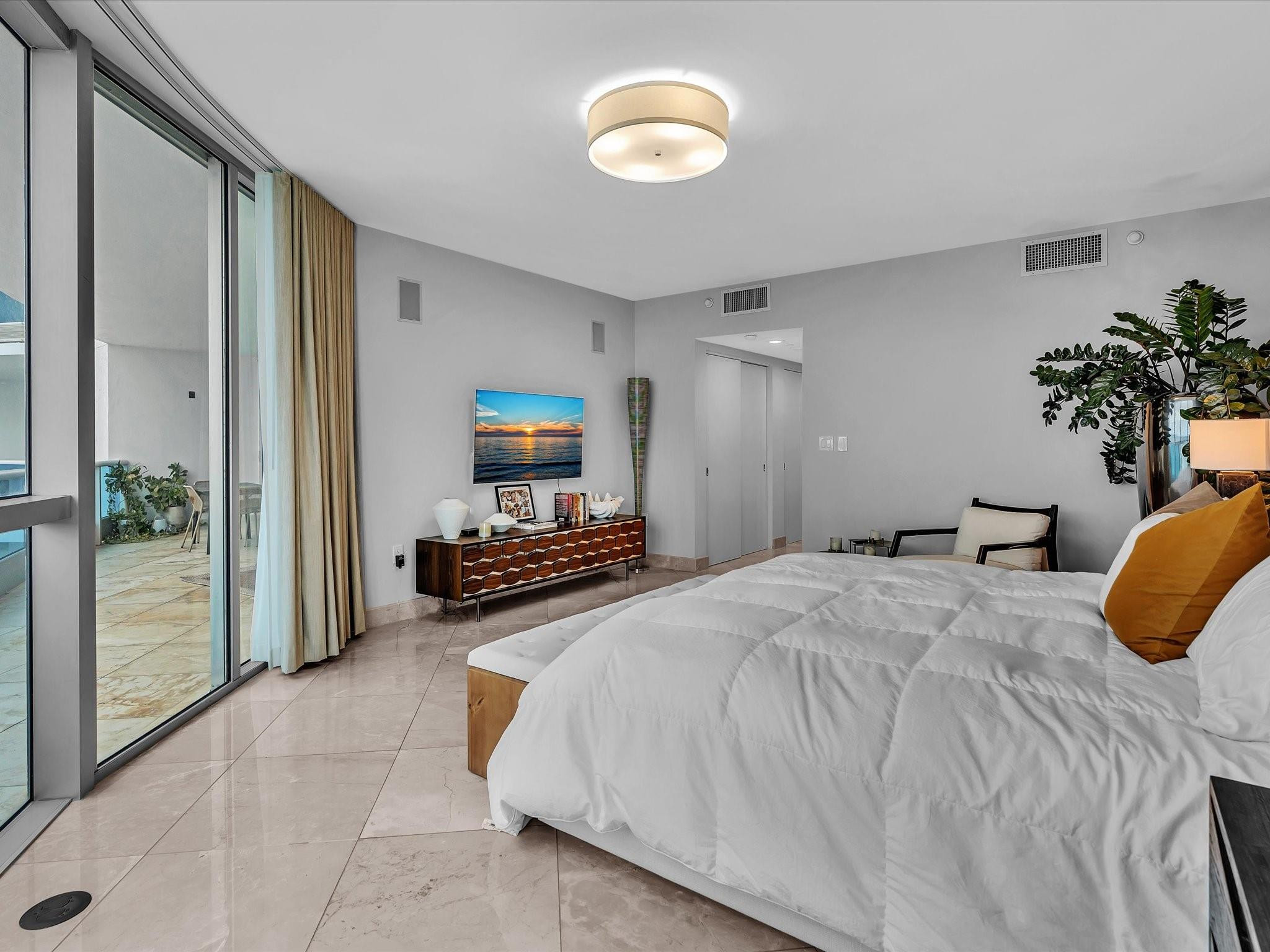 1600 S Ocean, Pompano Beach FL 33062