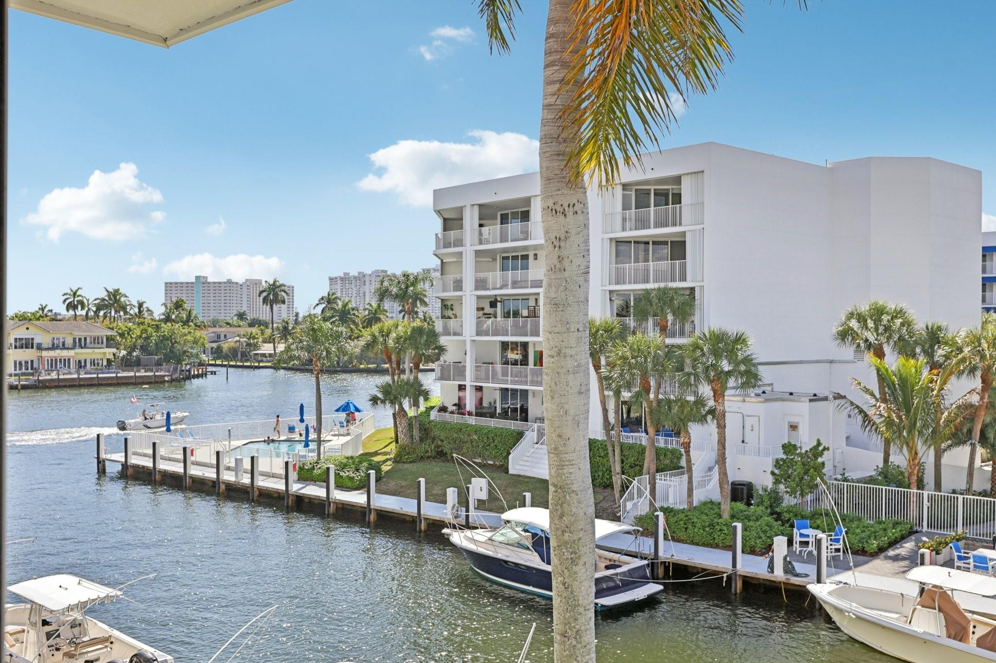 3090 NE 48th #314, Fort Lauderdale FL 33308