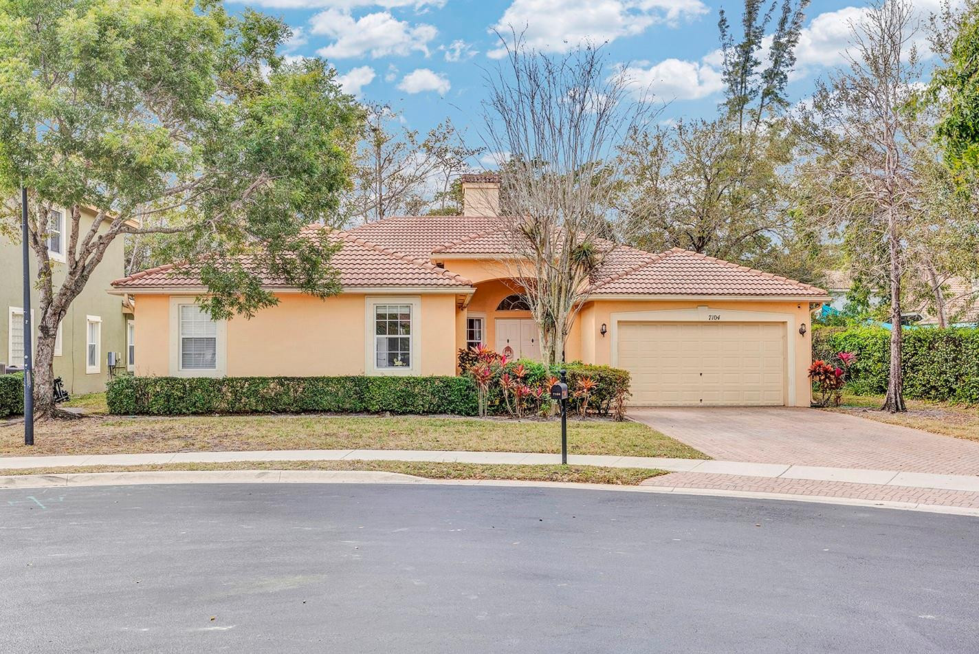 7104 NW 48th, Coconut Creek FL 33073