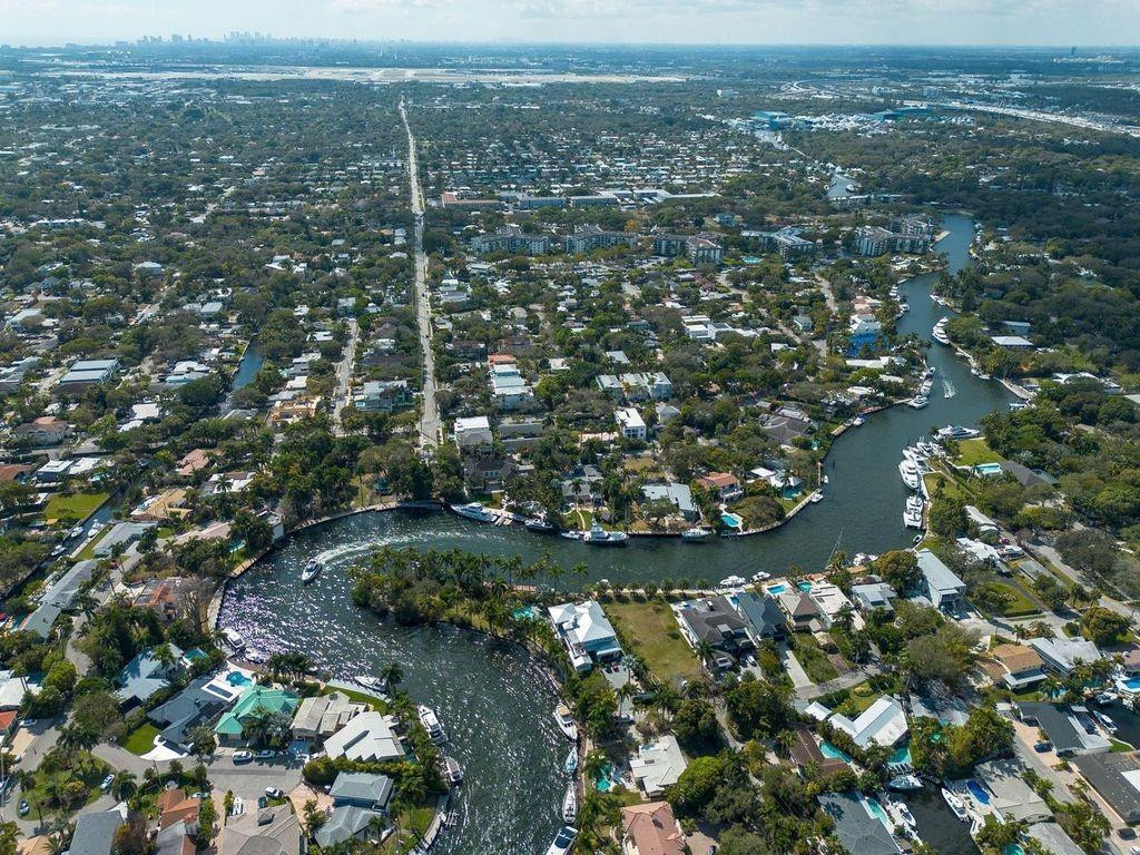 705 SW 8th, Fort Lauderdale FL 33315