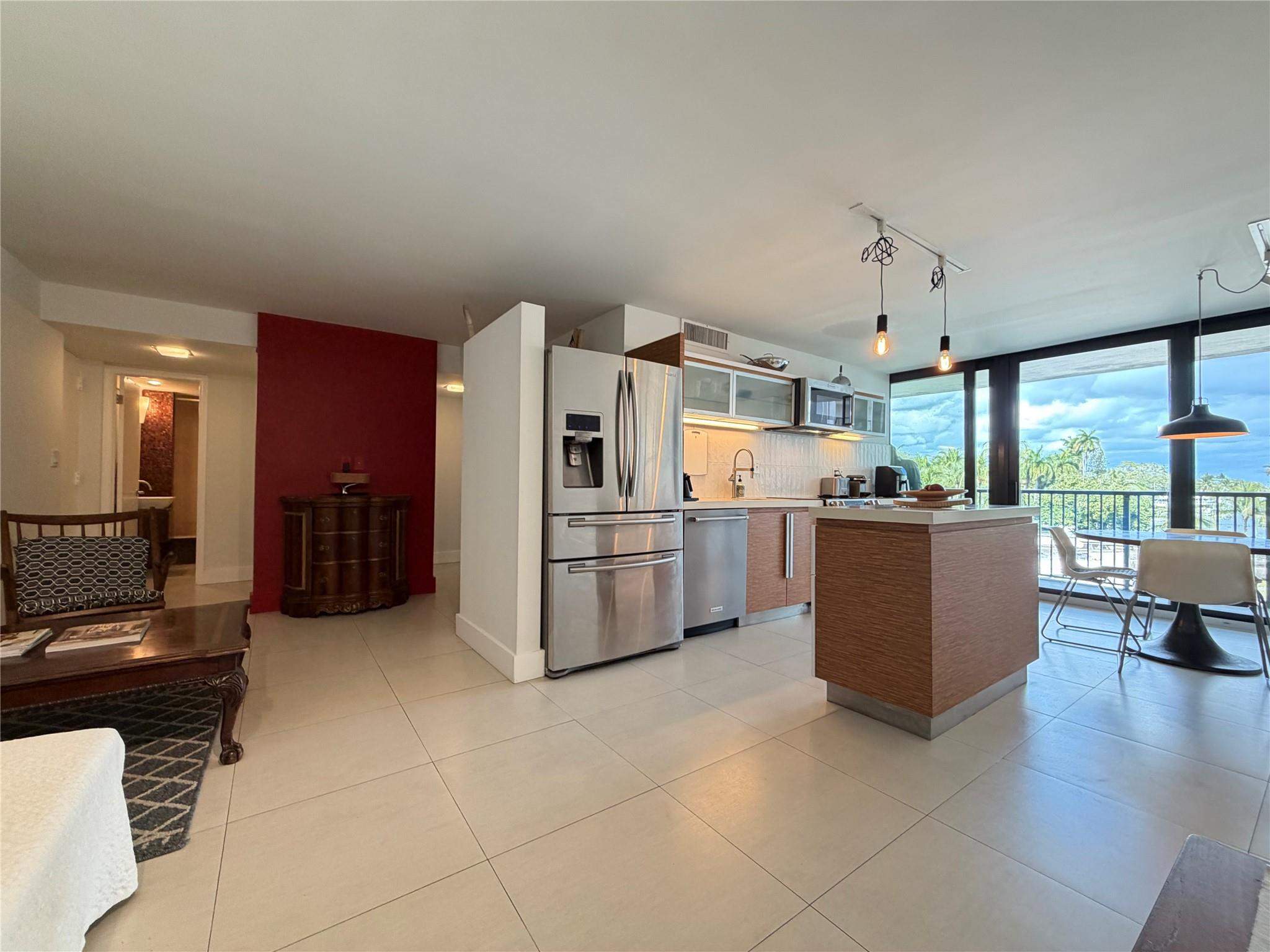 1301 River Reach #306, Fort Lauderdale FL 33315