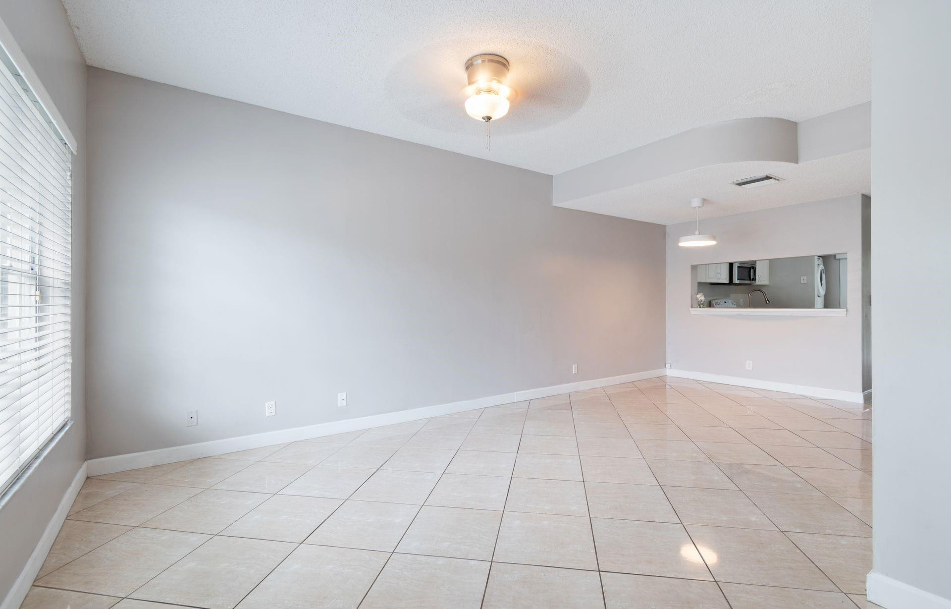16721 Hemingway, Weston FL 33326