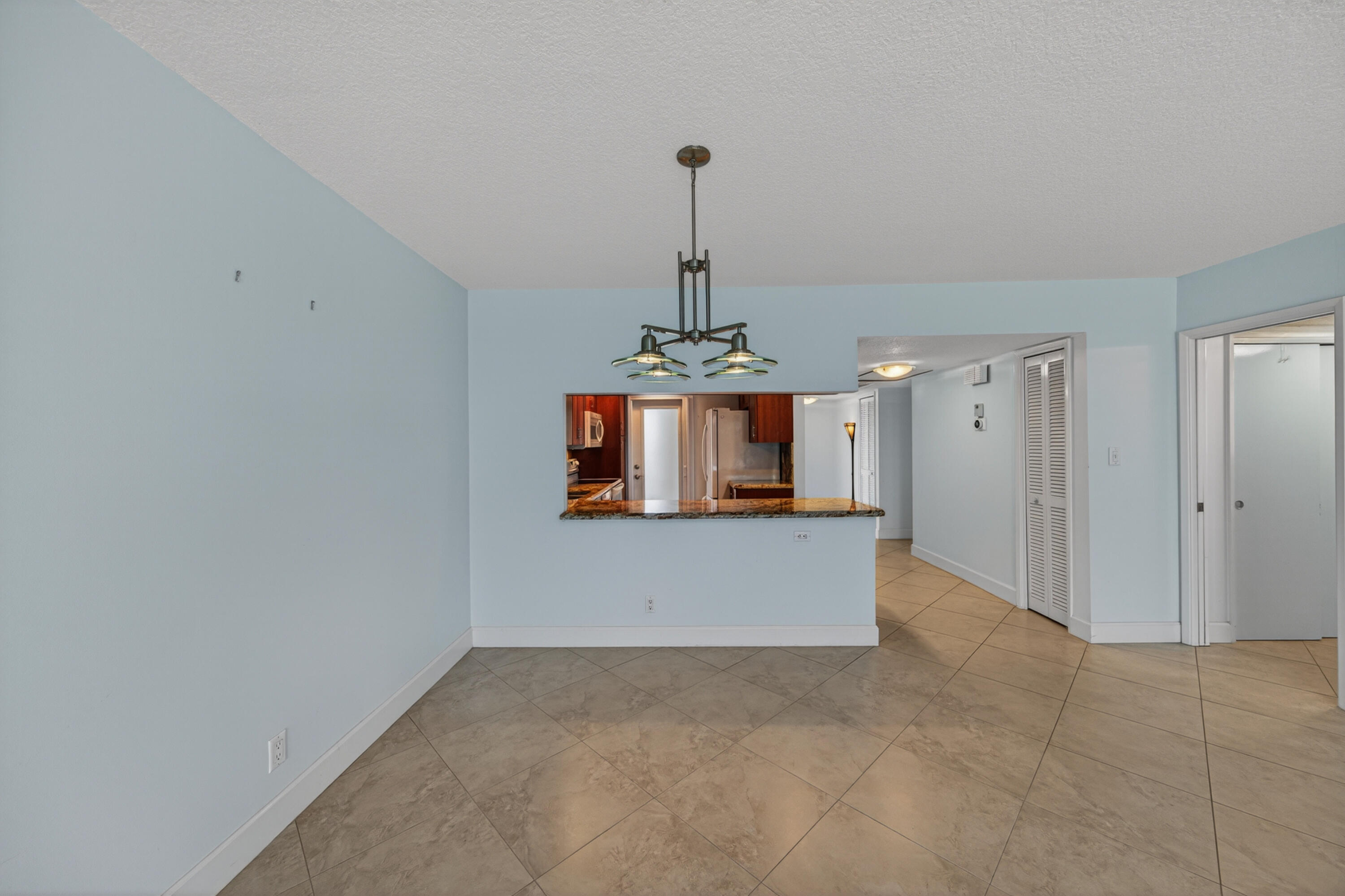 3150 NE 48th #414, Lighthouse Point FL 33064