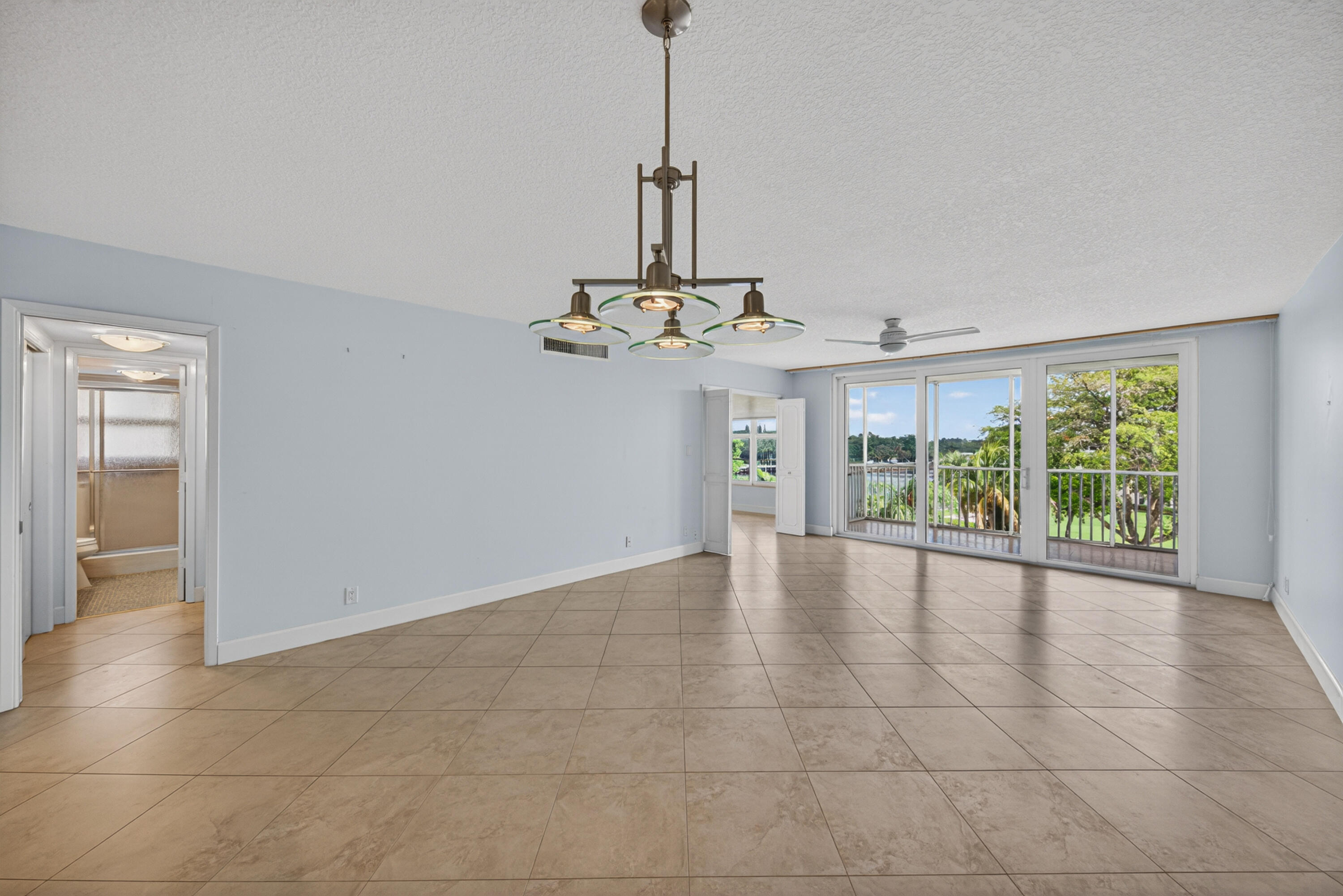 3150 NE 48th #414, Lighthouse Point FL 33064
