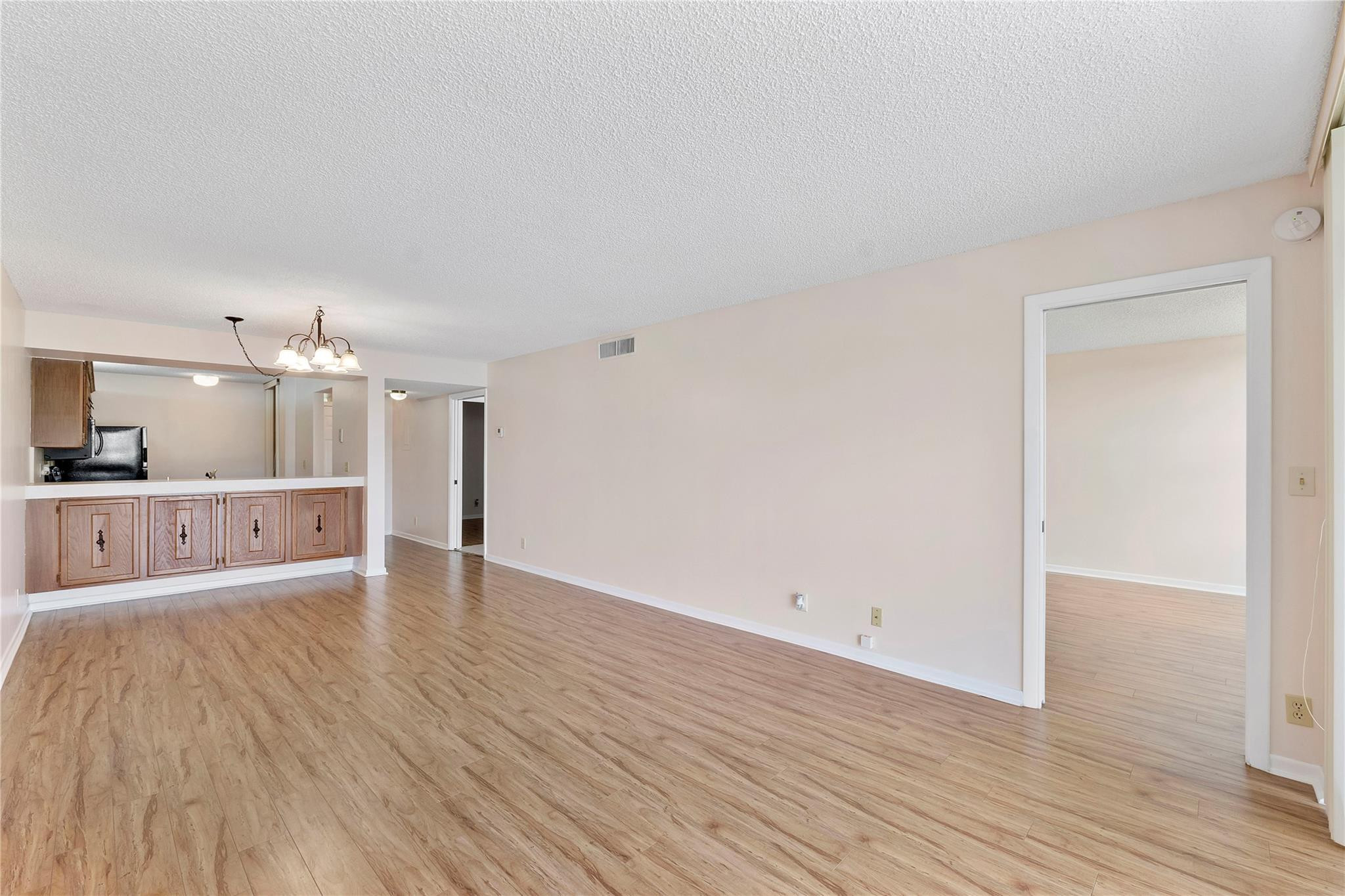 6519 Coral Lake #207, Margate FL 33063