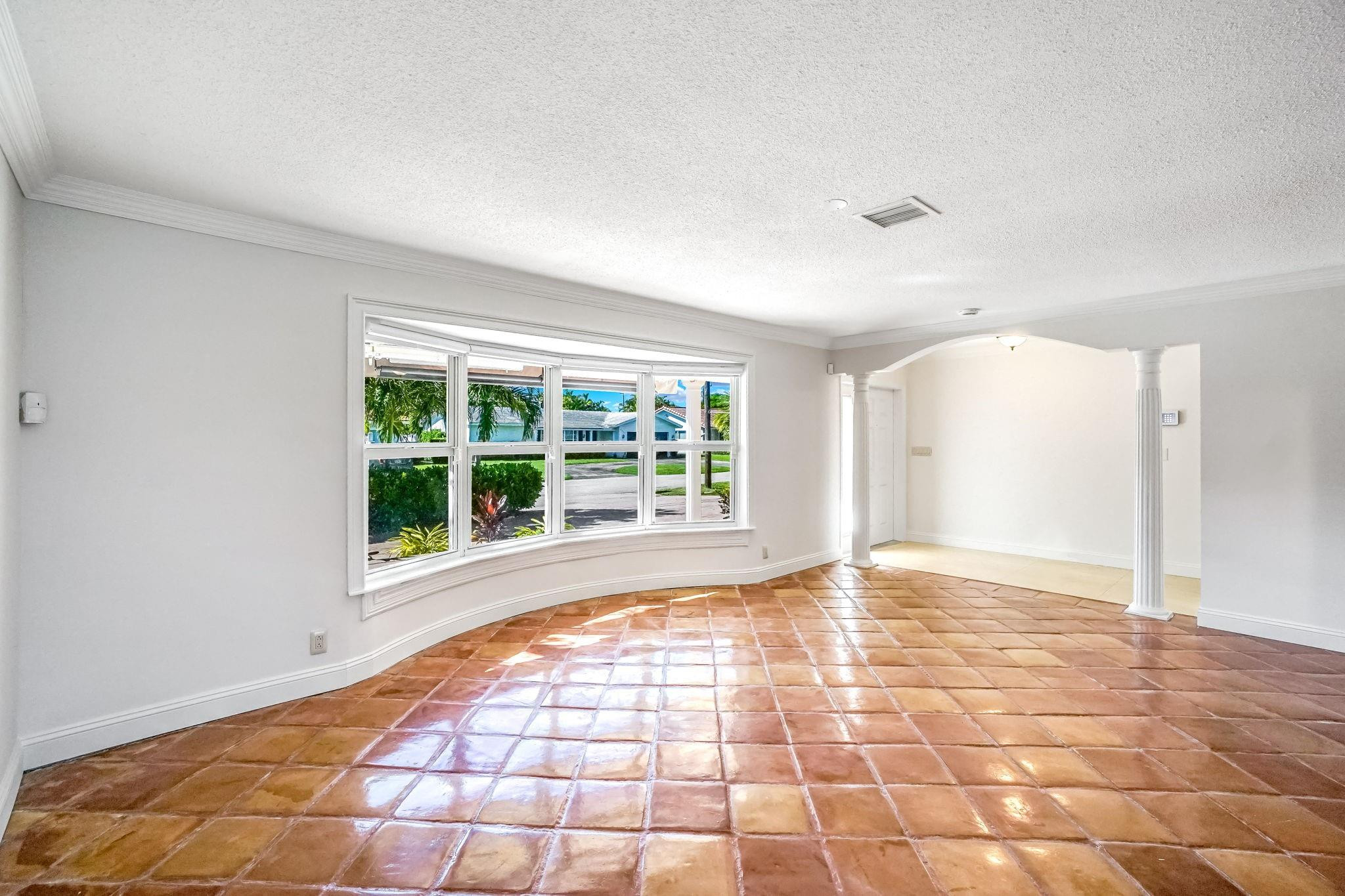 5550 NE 26th, Fort Lauderdale FL 33308