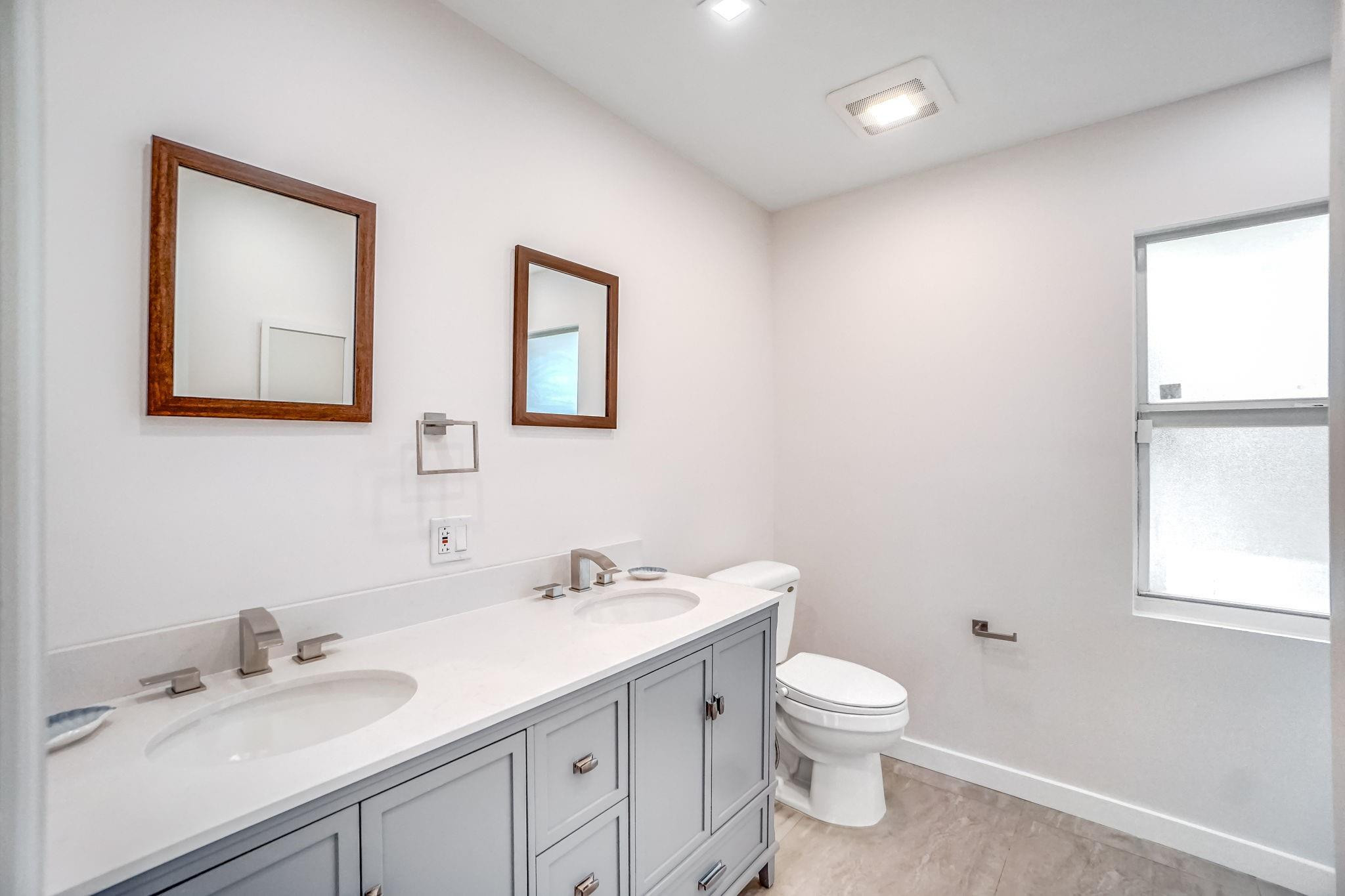 5550 NE 26th, Fort Lauderdale FL 33308
