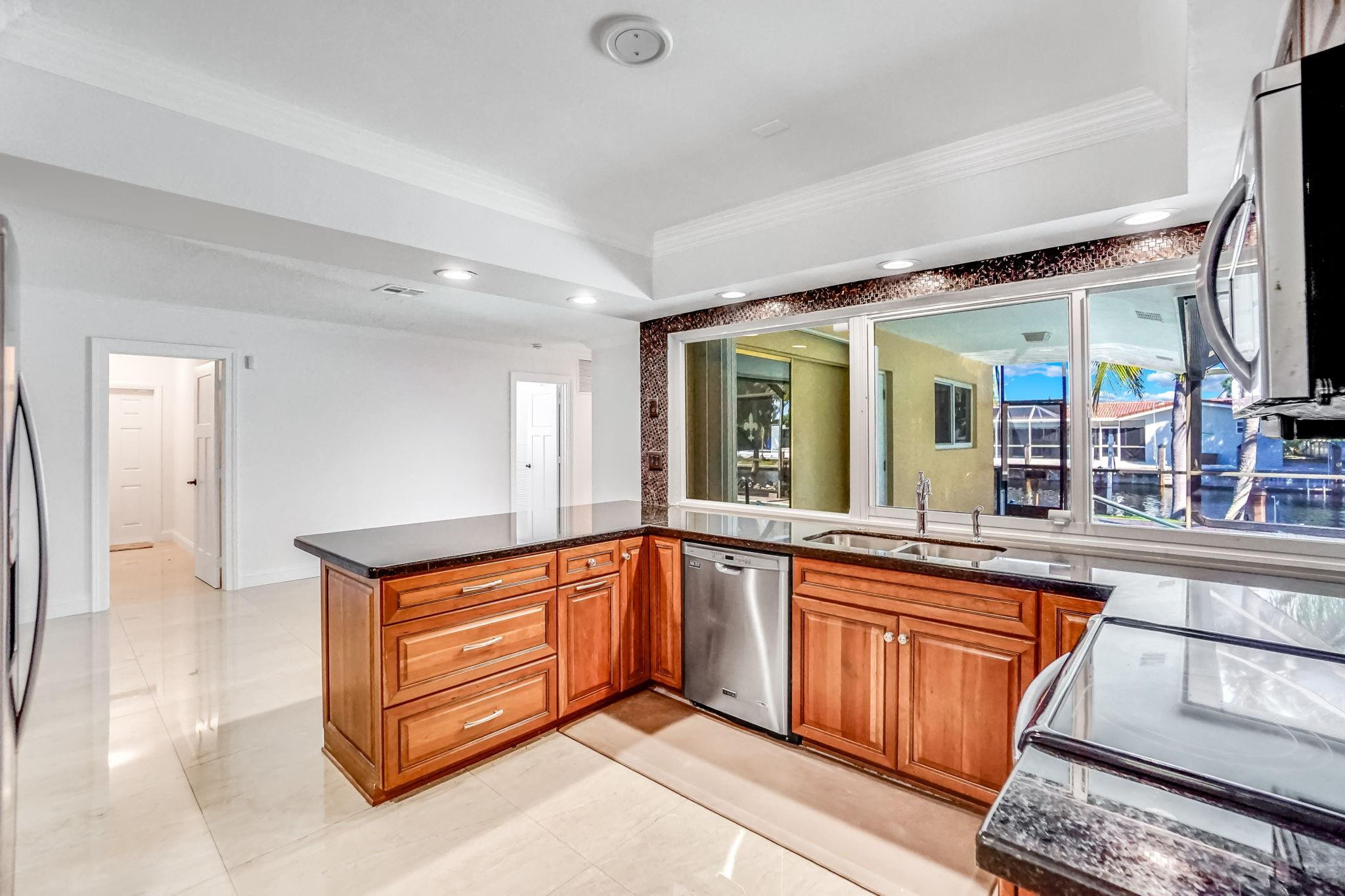 5550 NE 26th, Fort Lauderdale FL 33308
