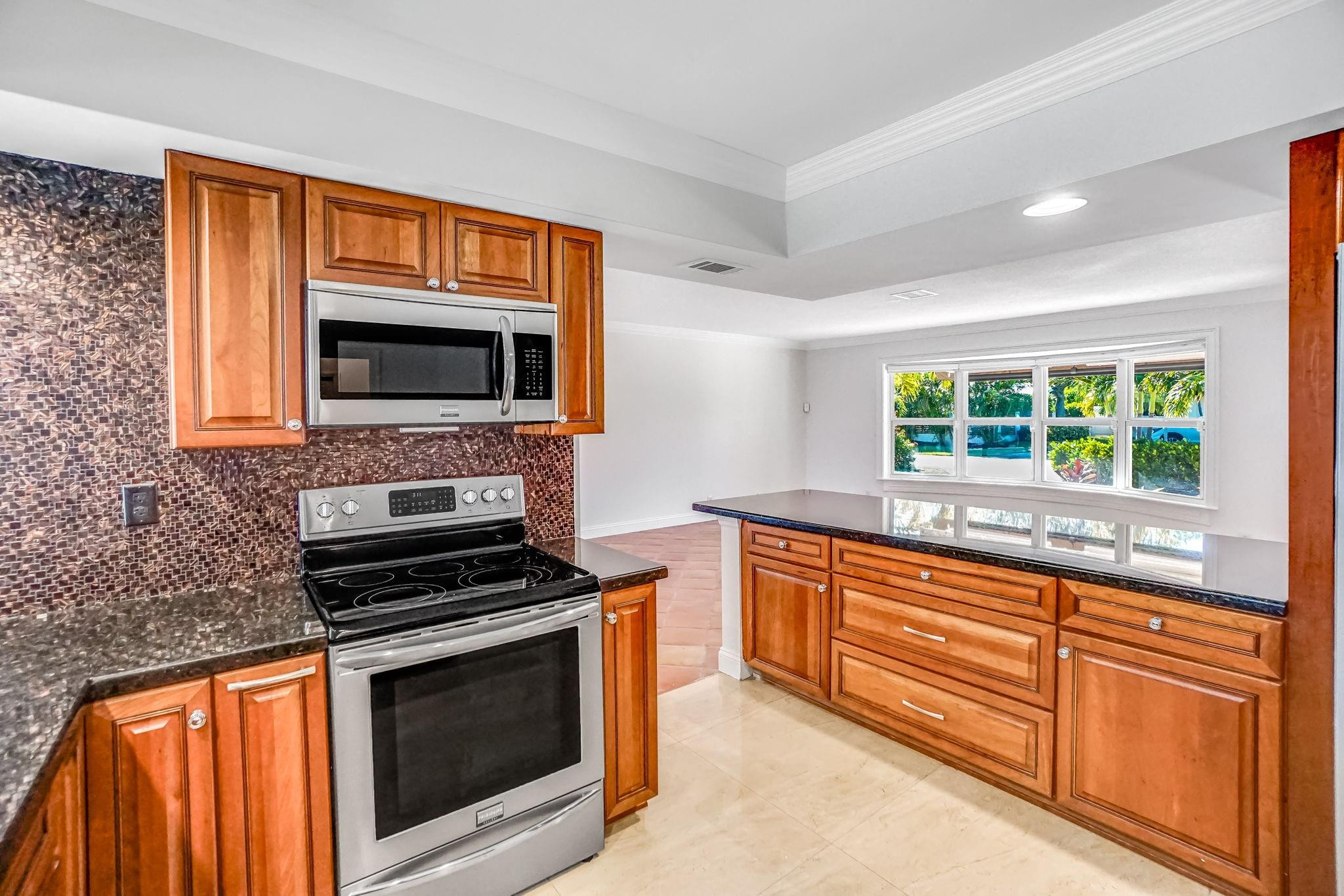 5550 NE 26th, Fort Lauderdale FL 33308