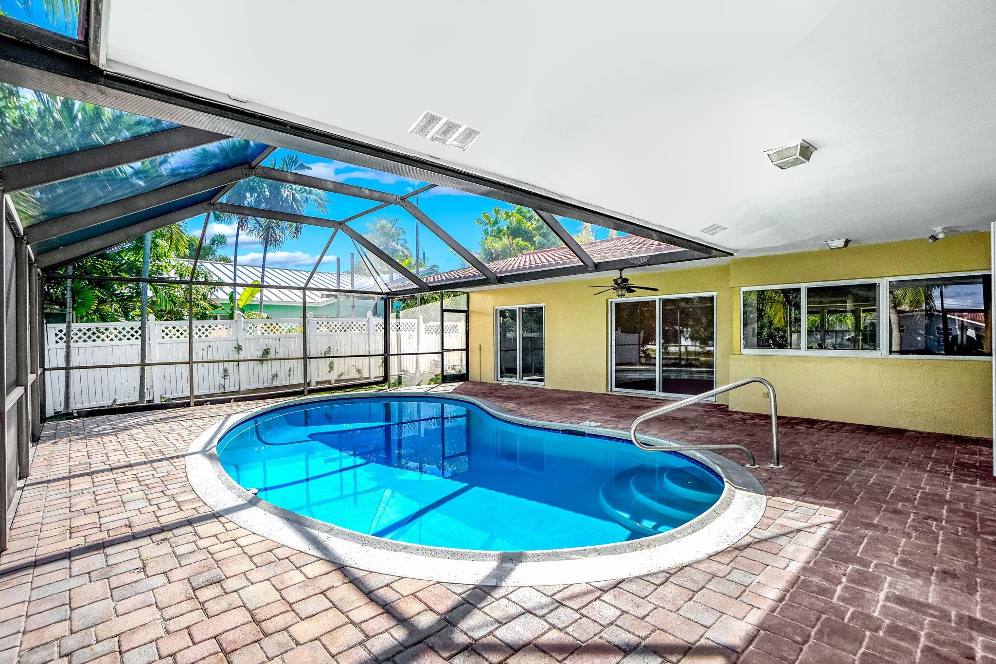 5550 NE 26th, Fort Lauderdale FL 33308
