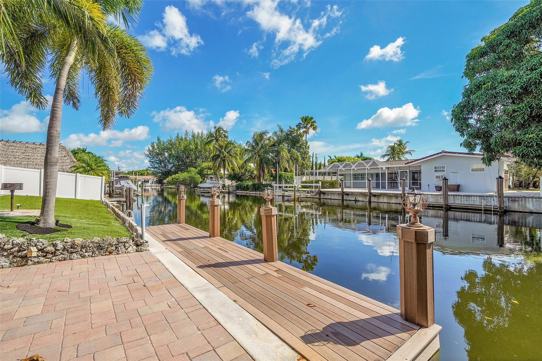 5550 NE 26th, Fort Lauderdale FL 33308