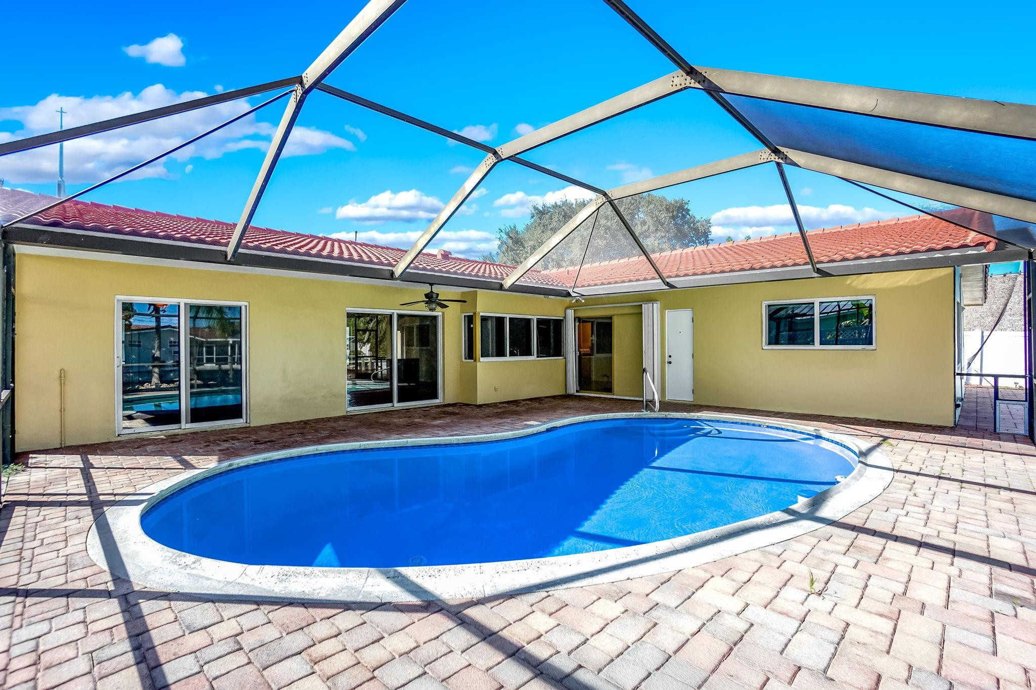 5550 NE 26th, Fort Lauderdale FL 33308